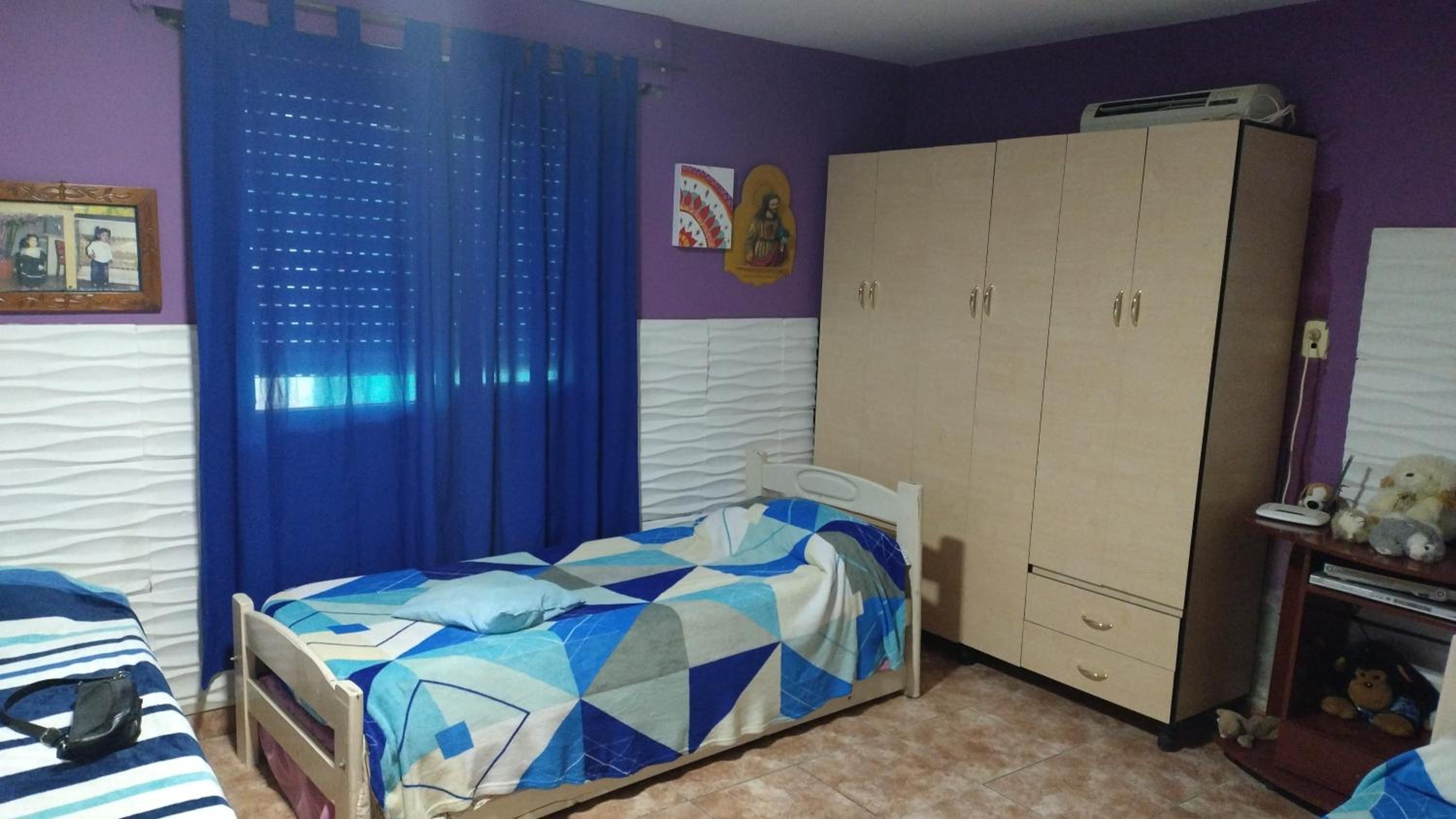 Two-Bedroom House photo 3