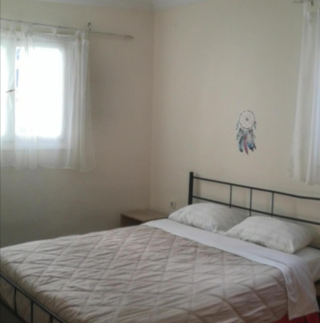 Two-Bedroom Apartment photo 2