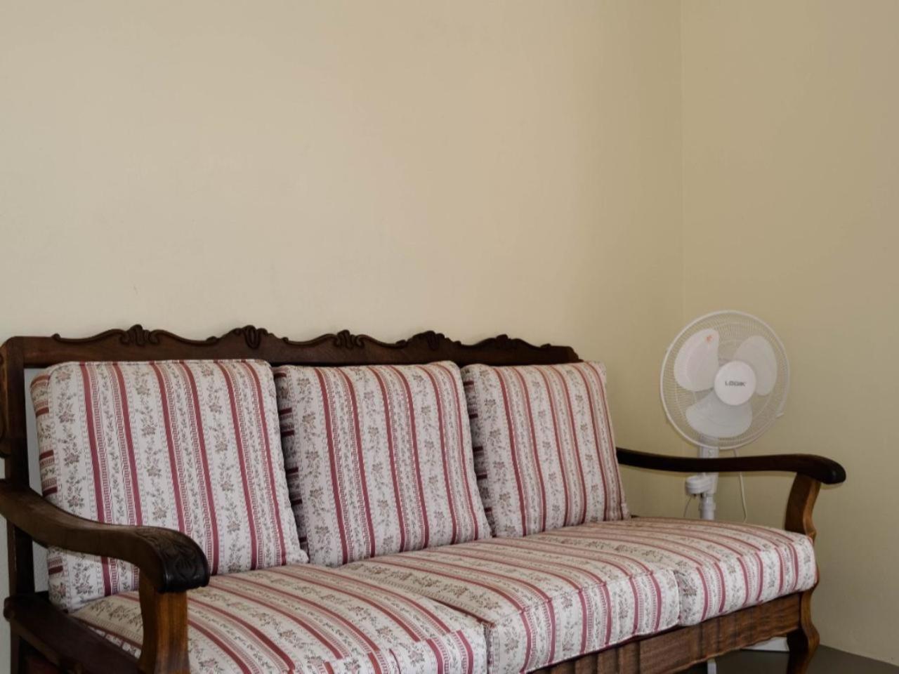 Family Room with Private Bathroom - Photo 15