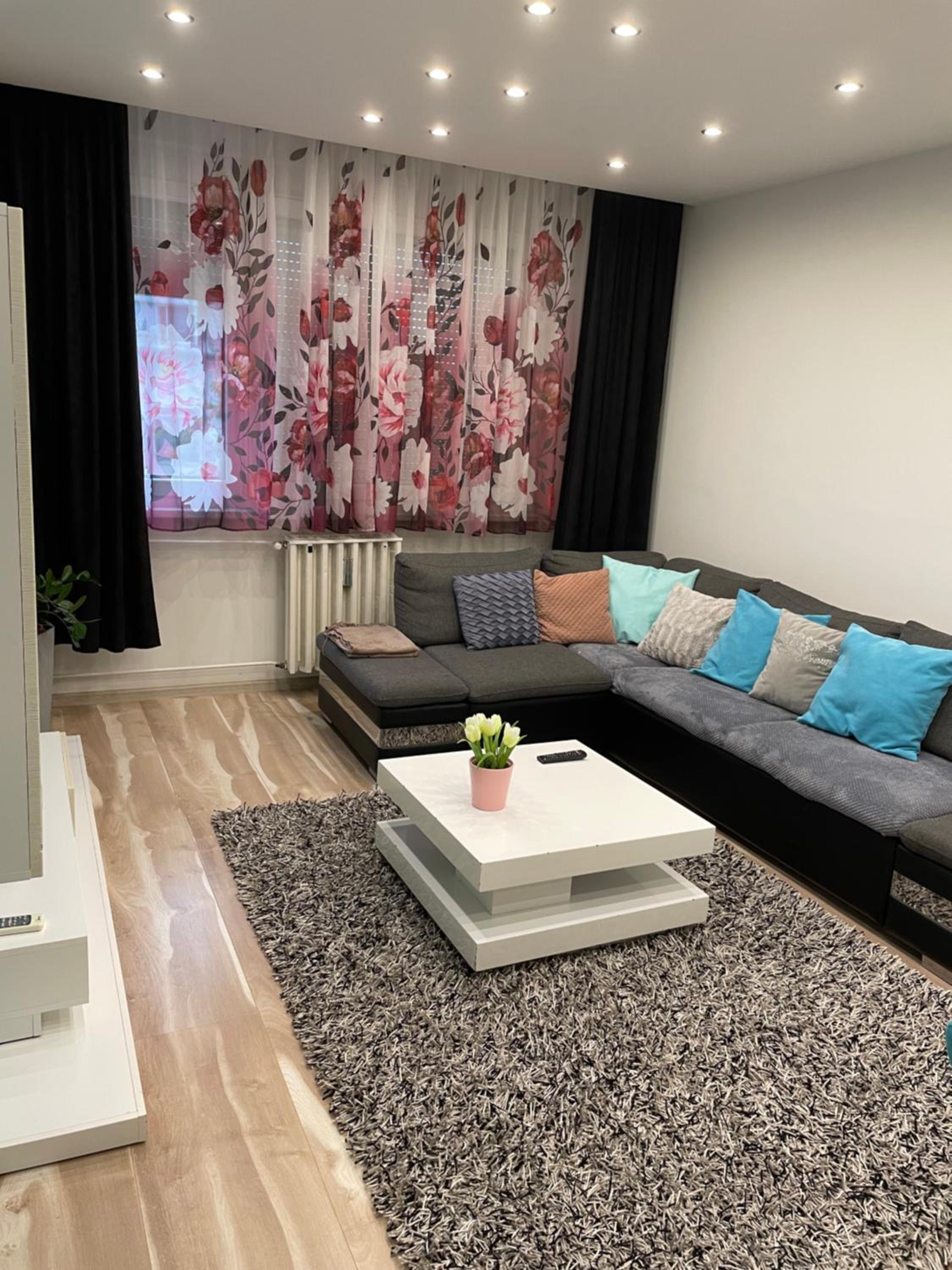 Apartment - Photo 17