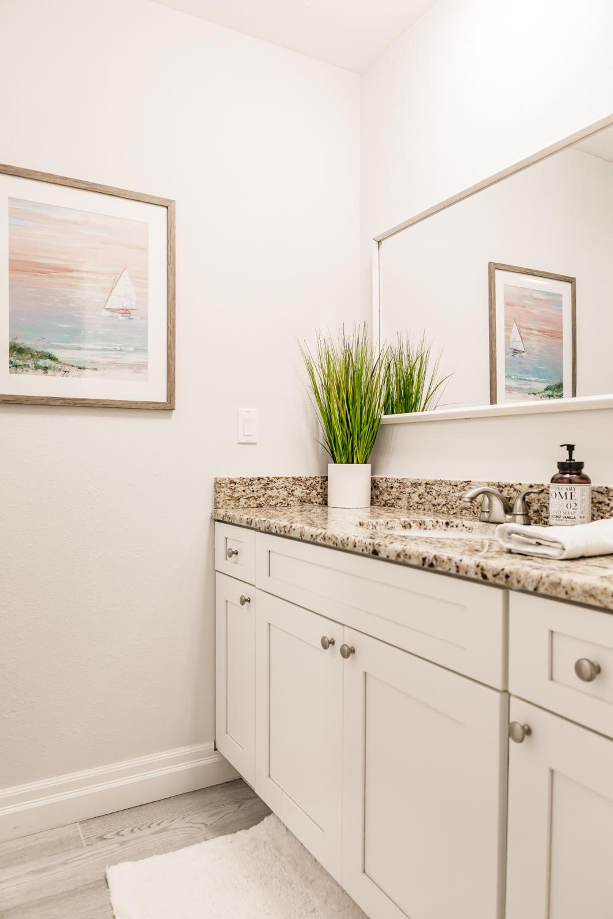 Four-Bedroom Vacation Home photo 2