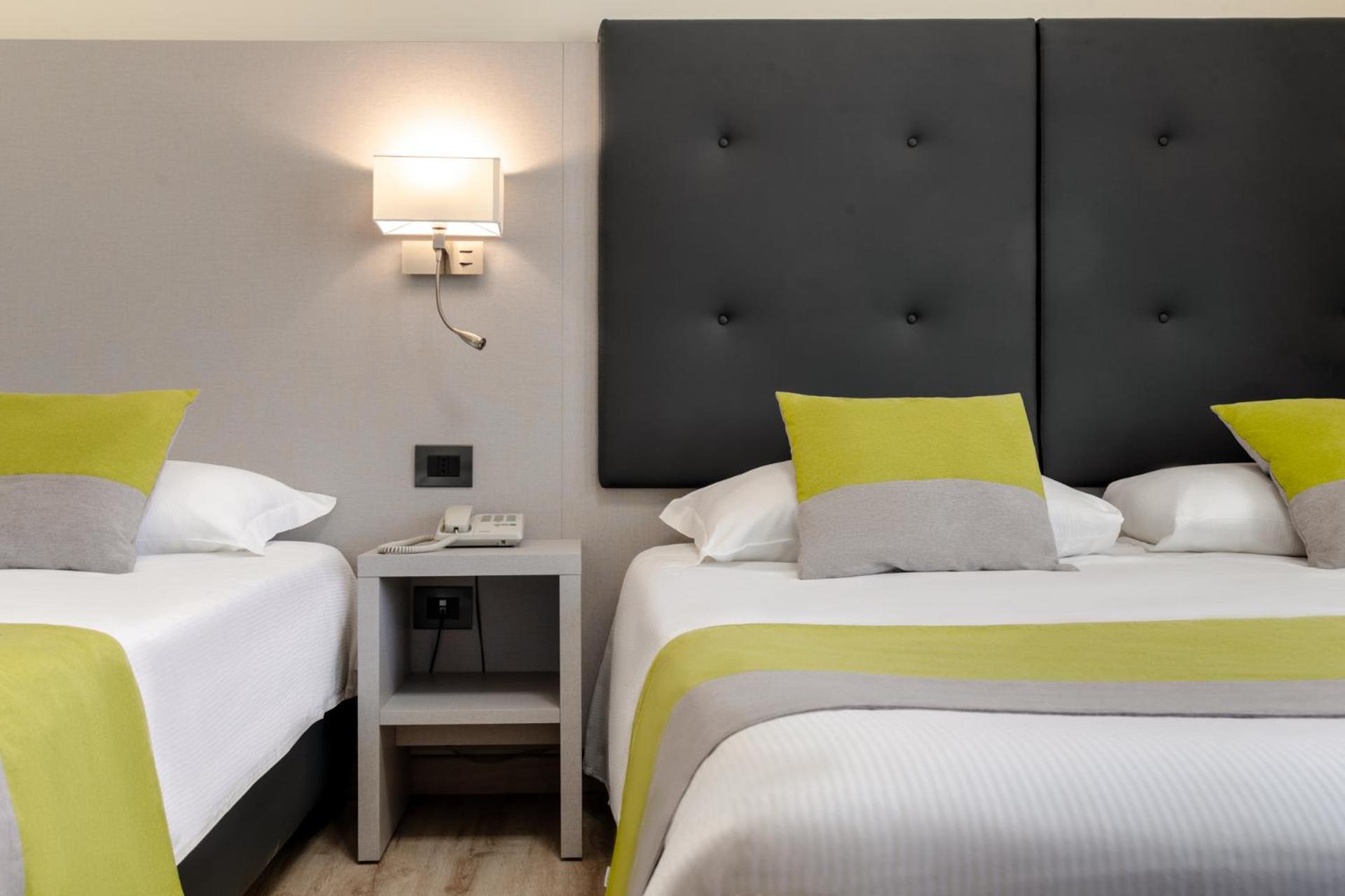Triple Room - Photo 1