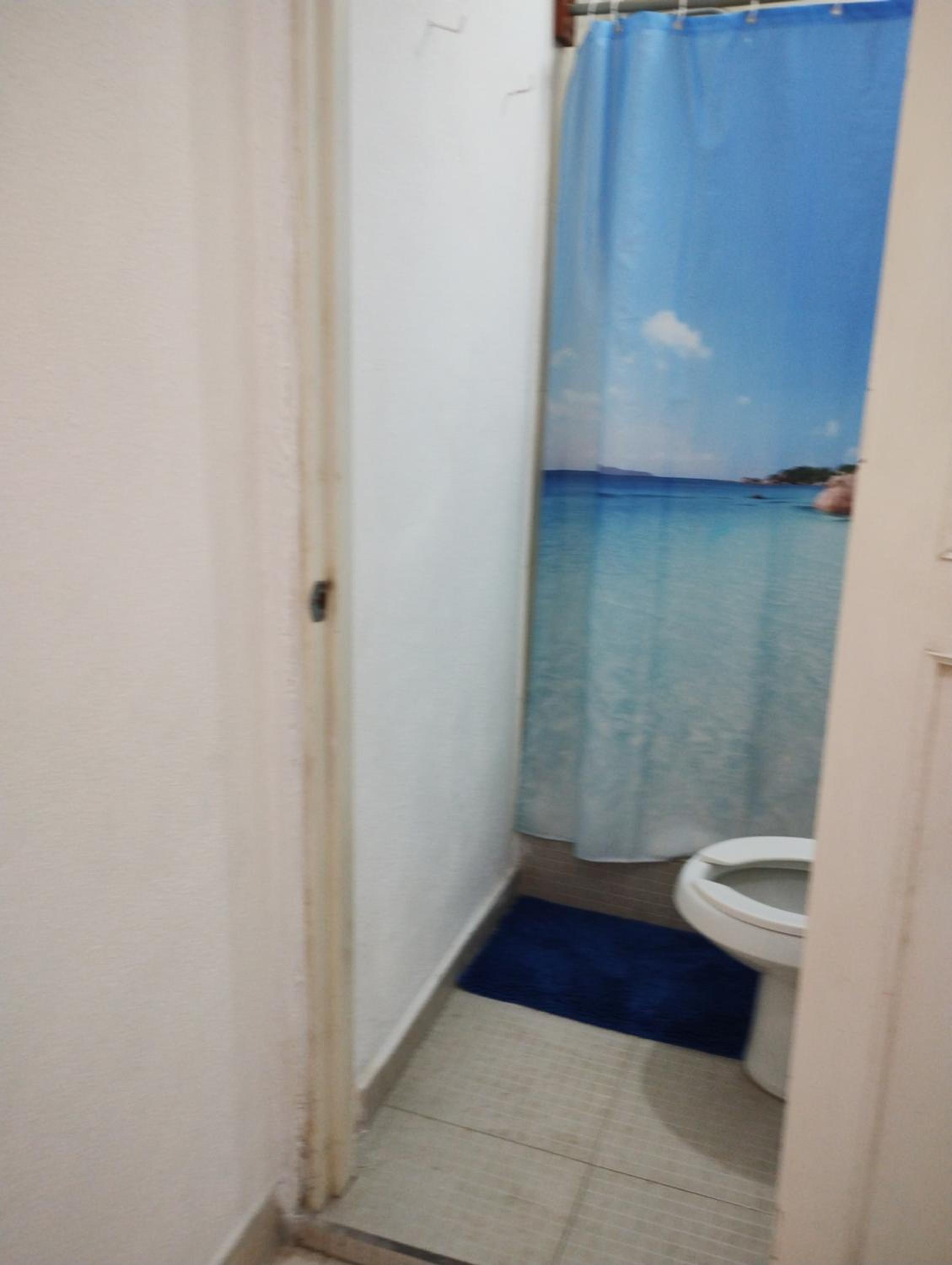 One-Bedroom Apartment - Photo 6