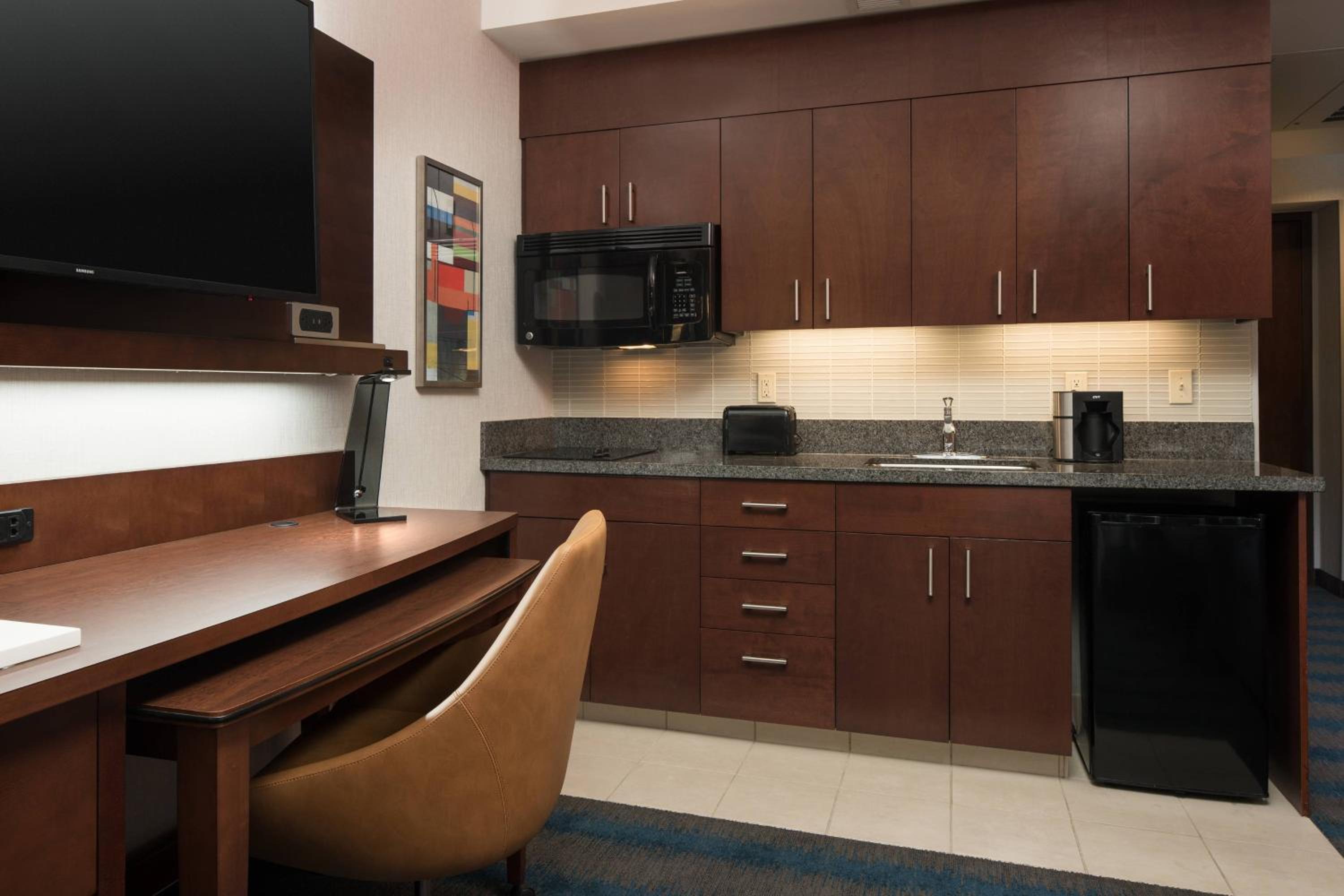 King Studio Apartment - Photo 7