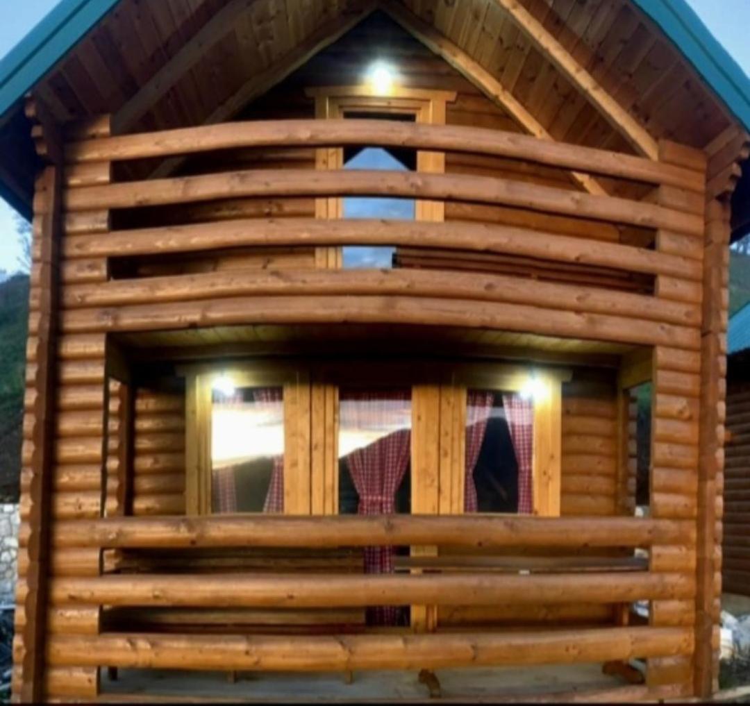 One-Bedroom House photo 2