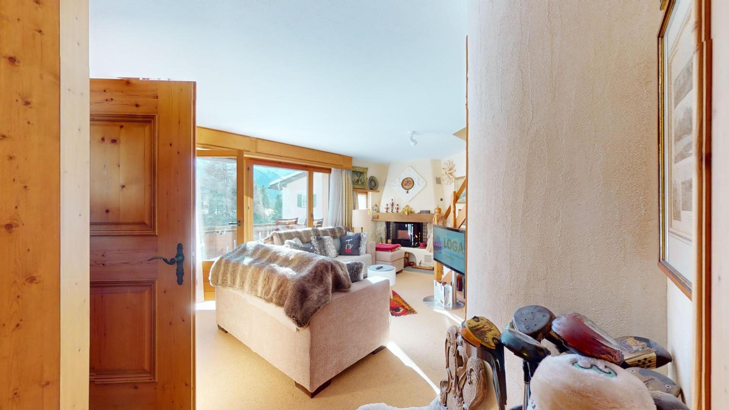 Apartment with Lake View photo 3