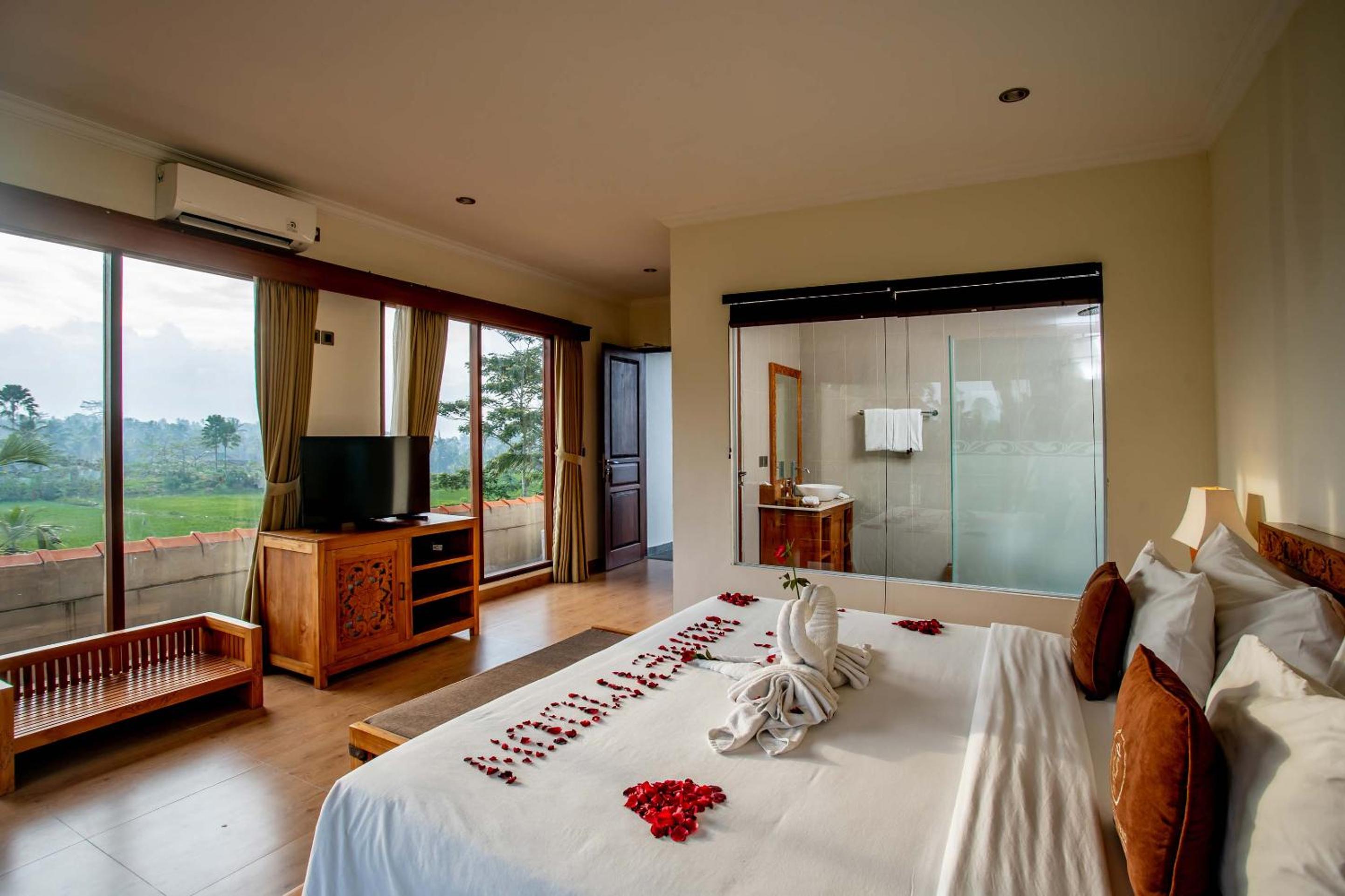 Deluxe Room Balcony with Rice Field View - Photo 5
