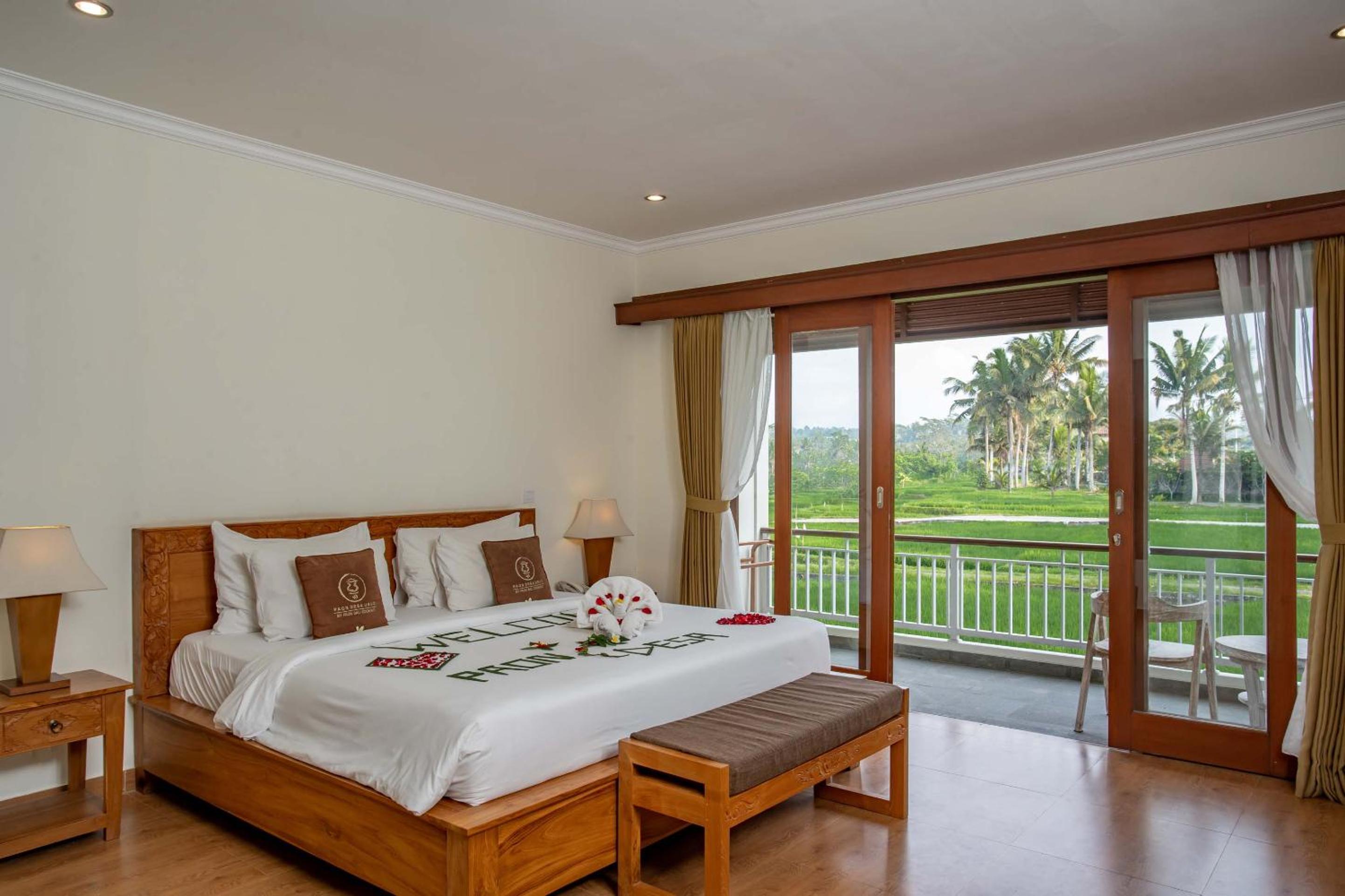 Deluxe Room Balcony with Rice Field View - Photo 25