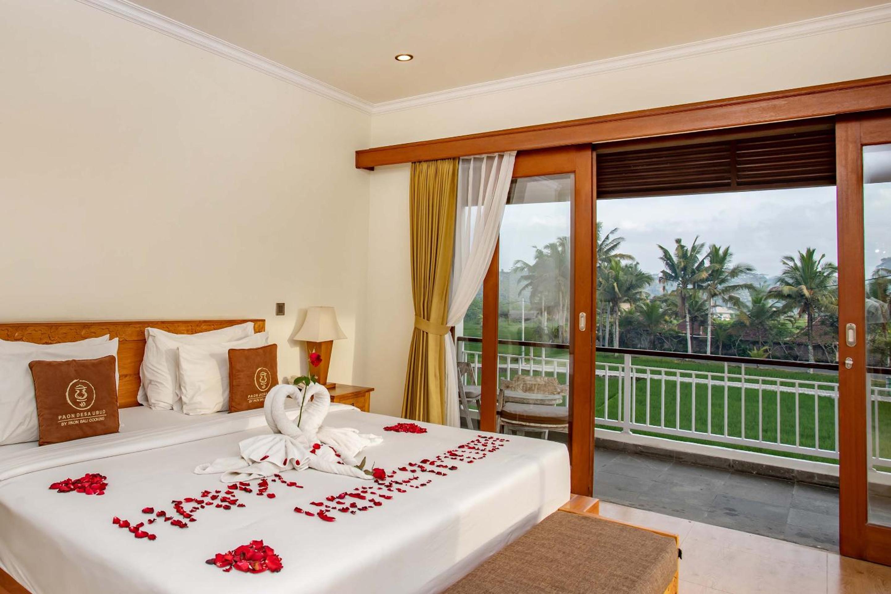 Deluxe Room Balcony with Rice Field View - Photo 3