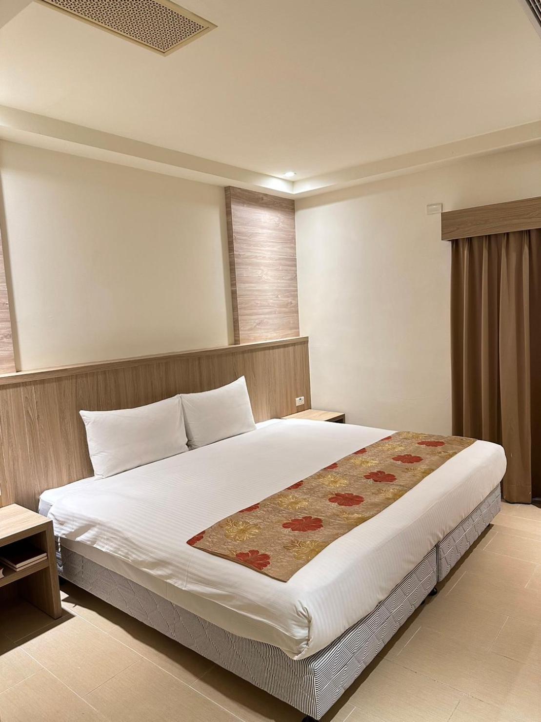 Economy Double Room photo 1
