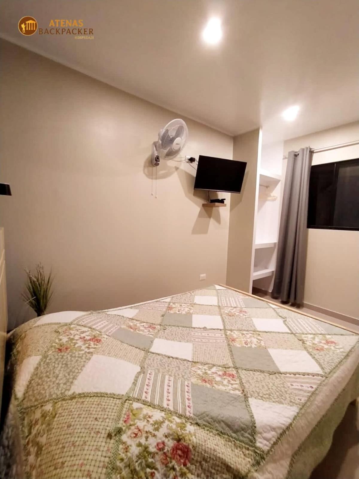 Double Room with Private Bathroom photo 1