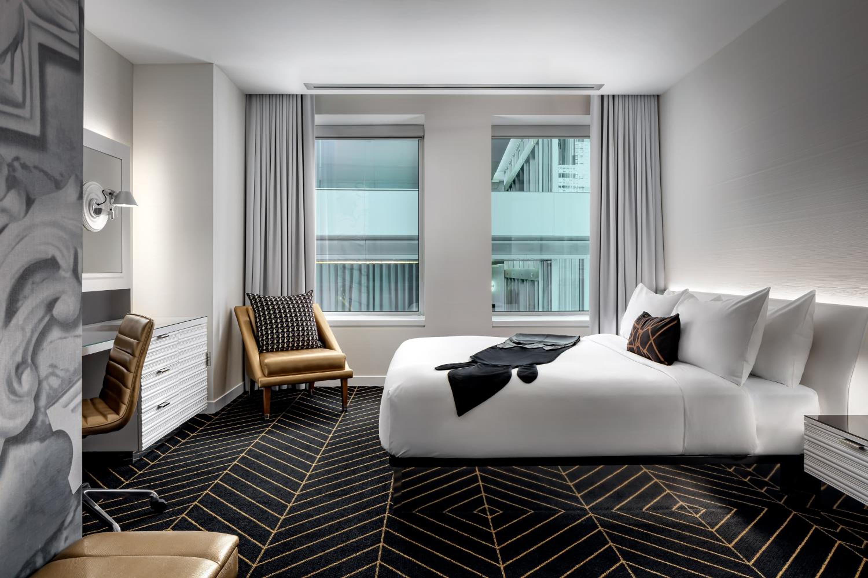 Wonderful, Guest room, 1 King - Photo 2