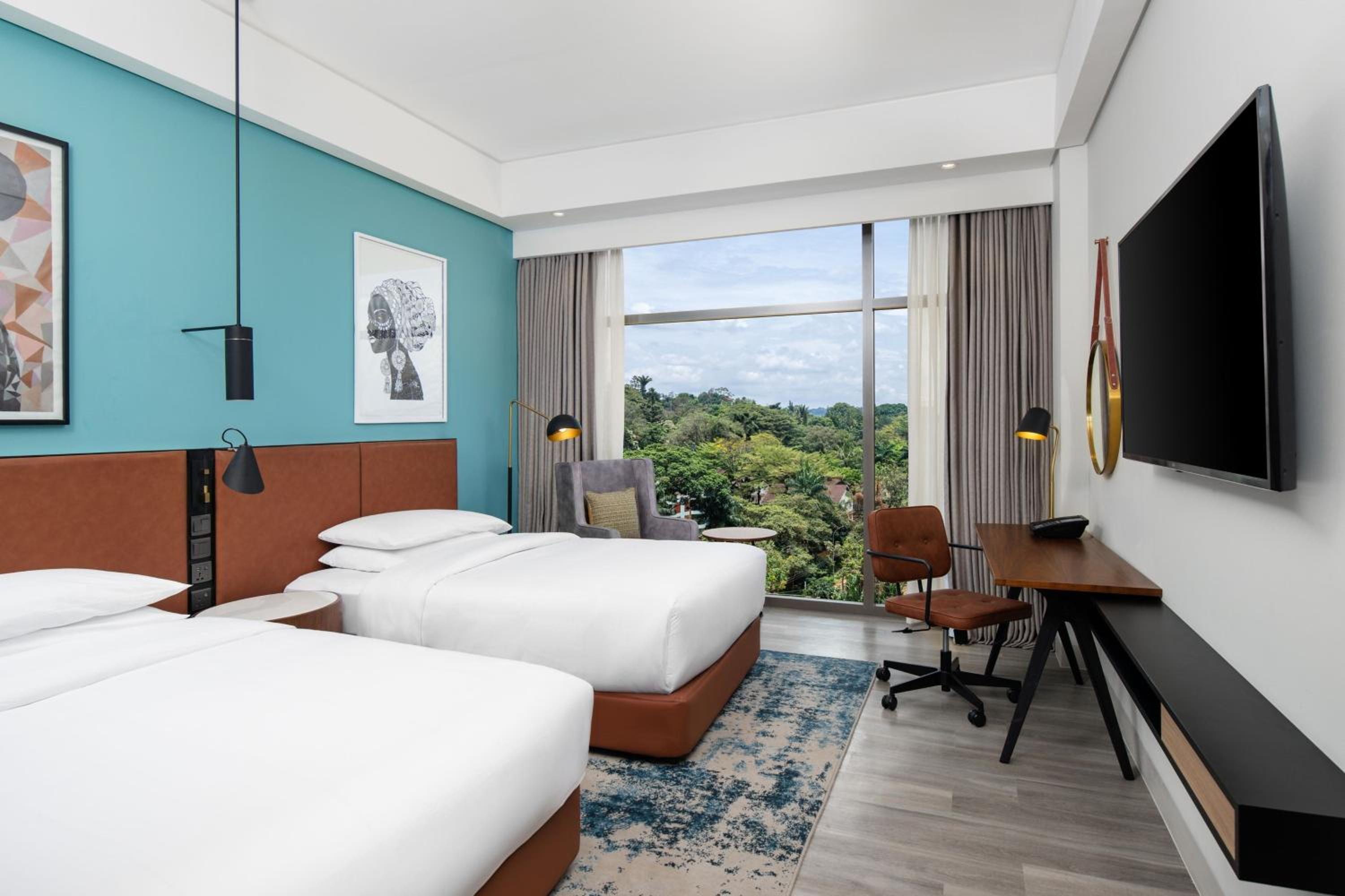 Standard Twin Room with City View photo 3