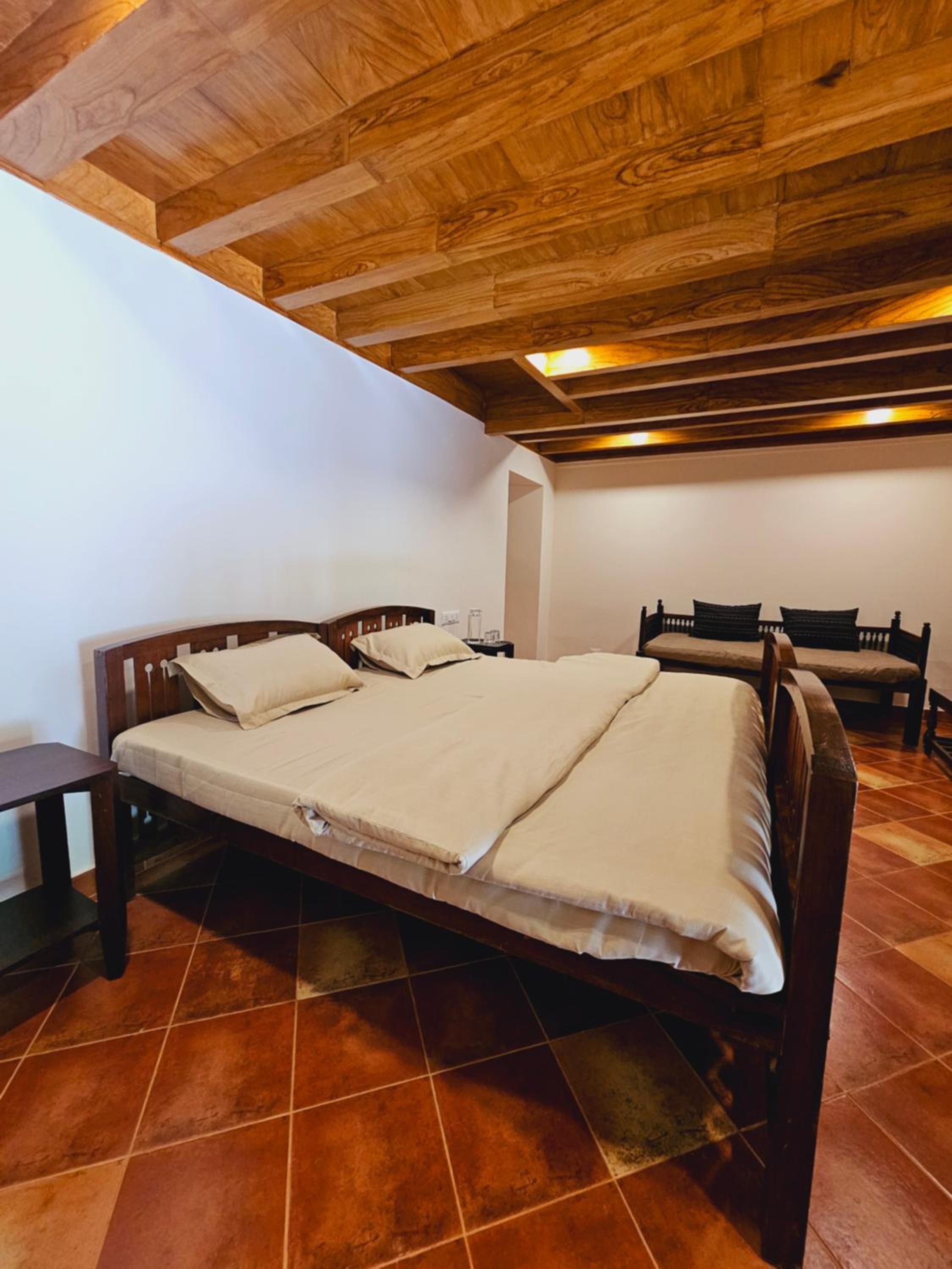 Deluxe Family Suite