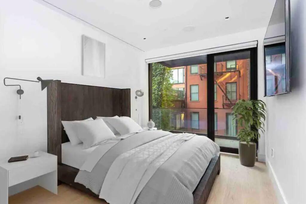 Two-Bedroom Apartment photo 1