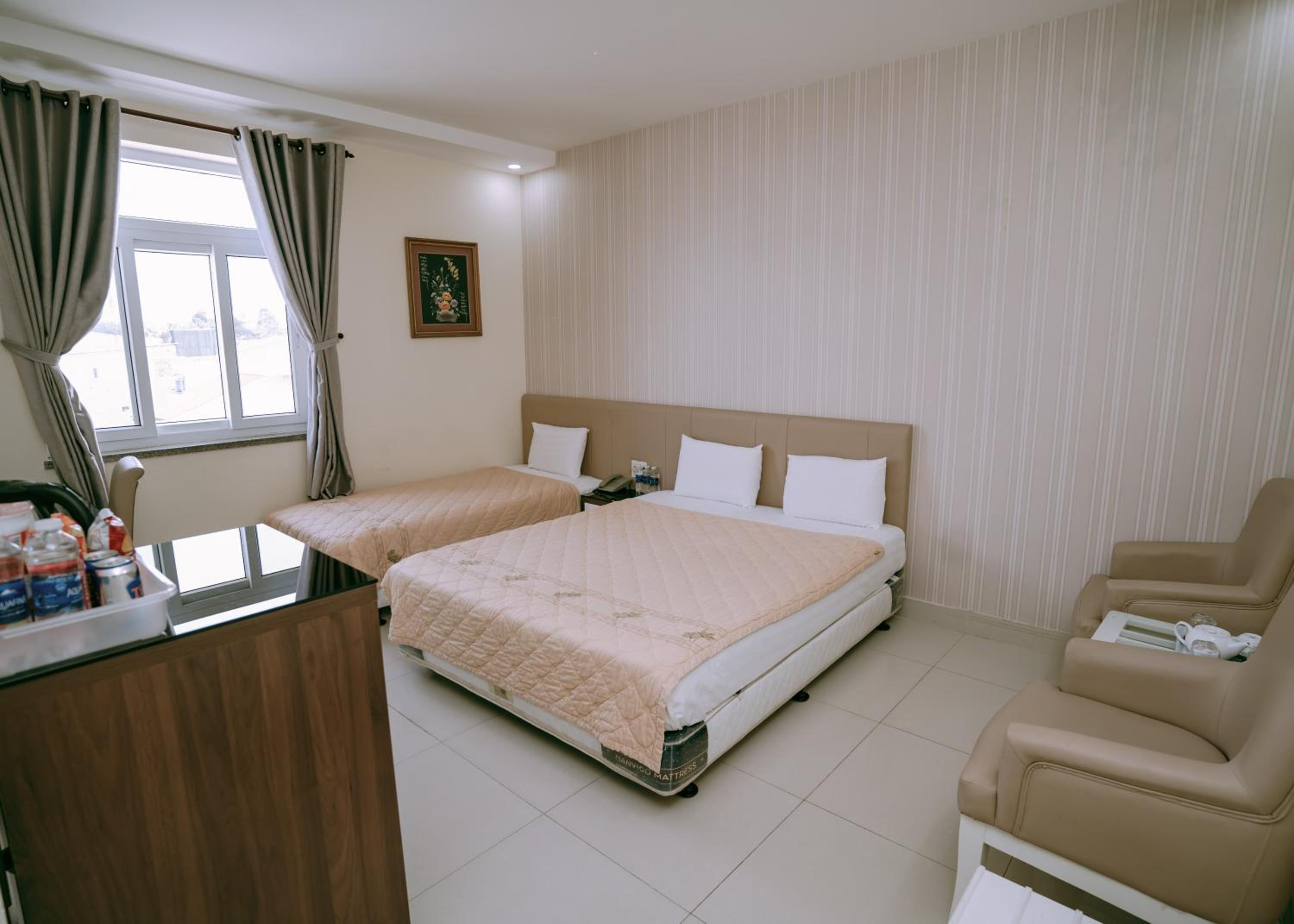 Standard Triple Room photo 3