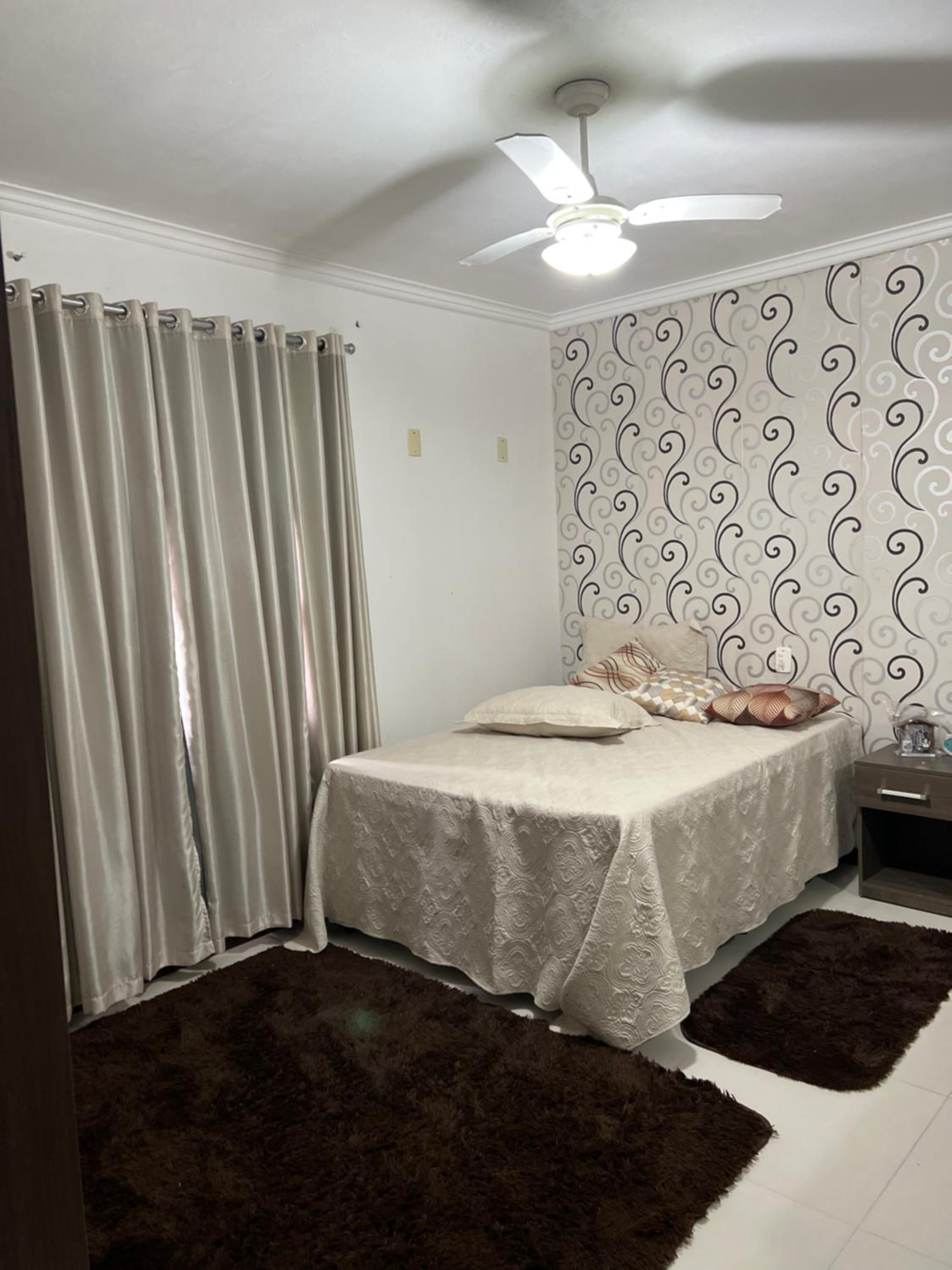 Family Room photo 3