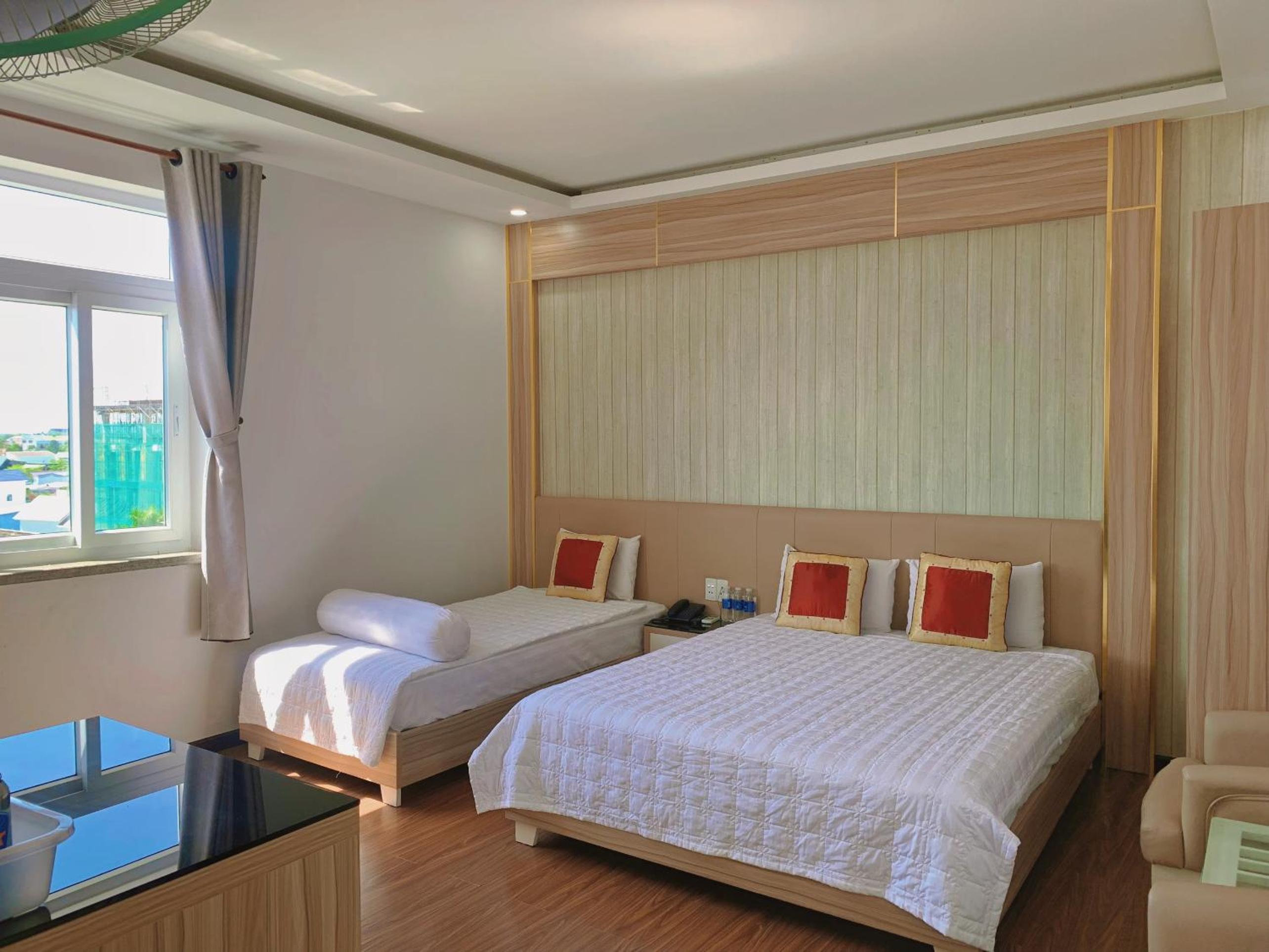 Deluxe Triple Room photo 1