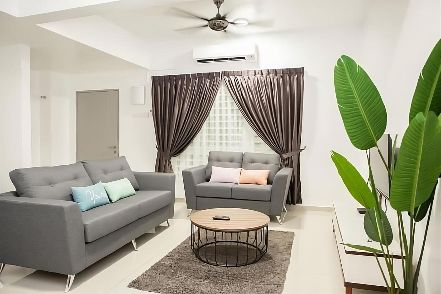 Apartment photo 1