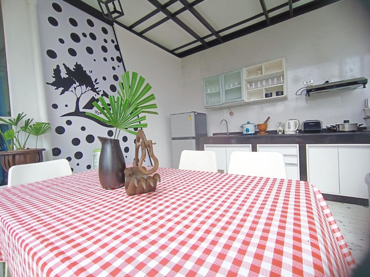 Villa with Private Pool photo 3