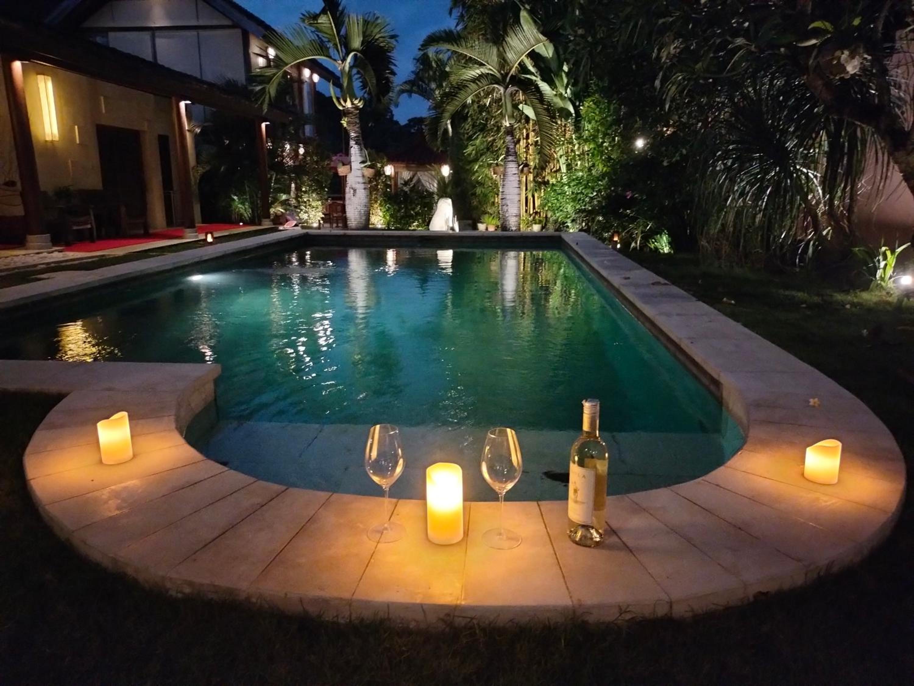 Double Room with Pool View - Photo 21