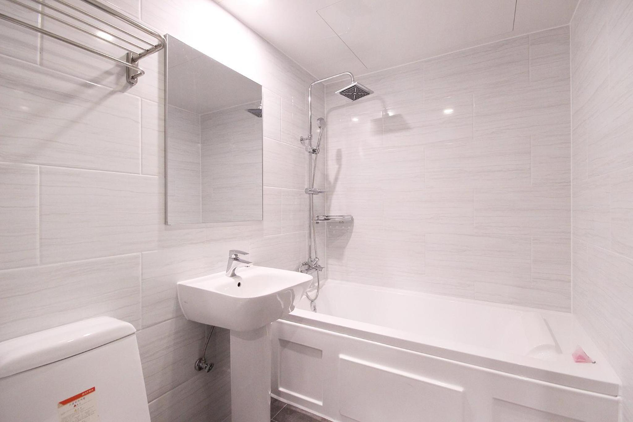 Standard Double Room - Photo 5
