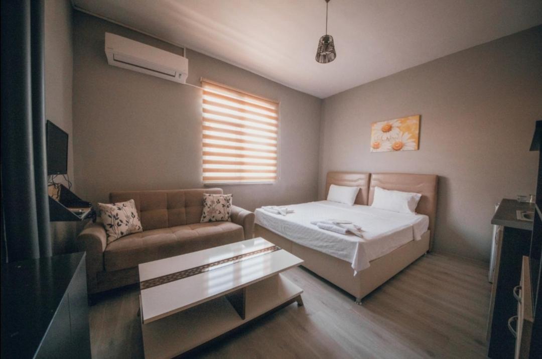 Standard Double Room photo 3