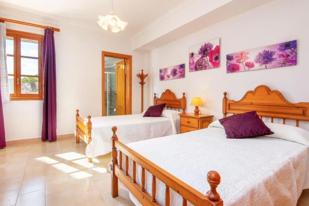 Villa photo 2