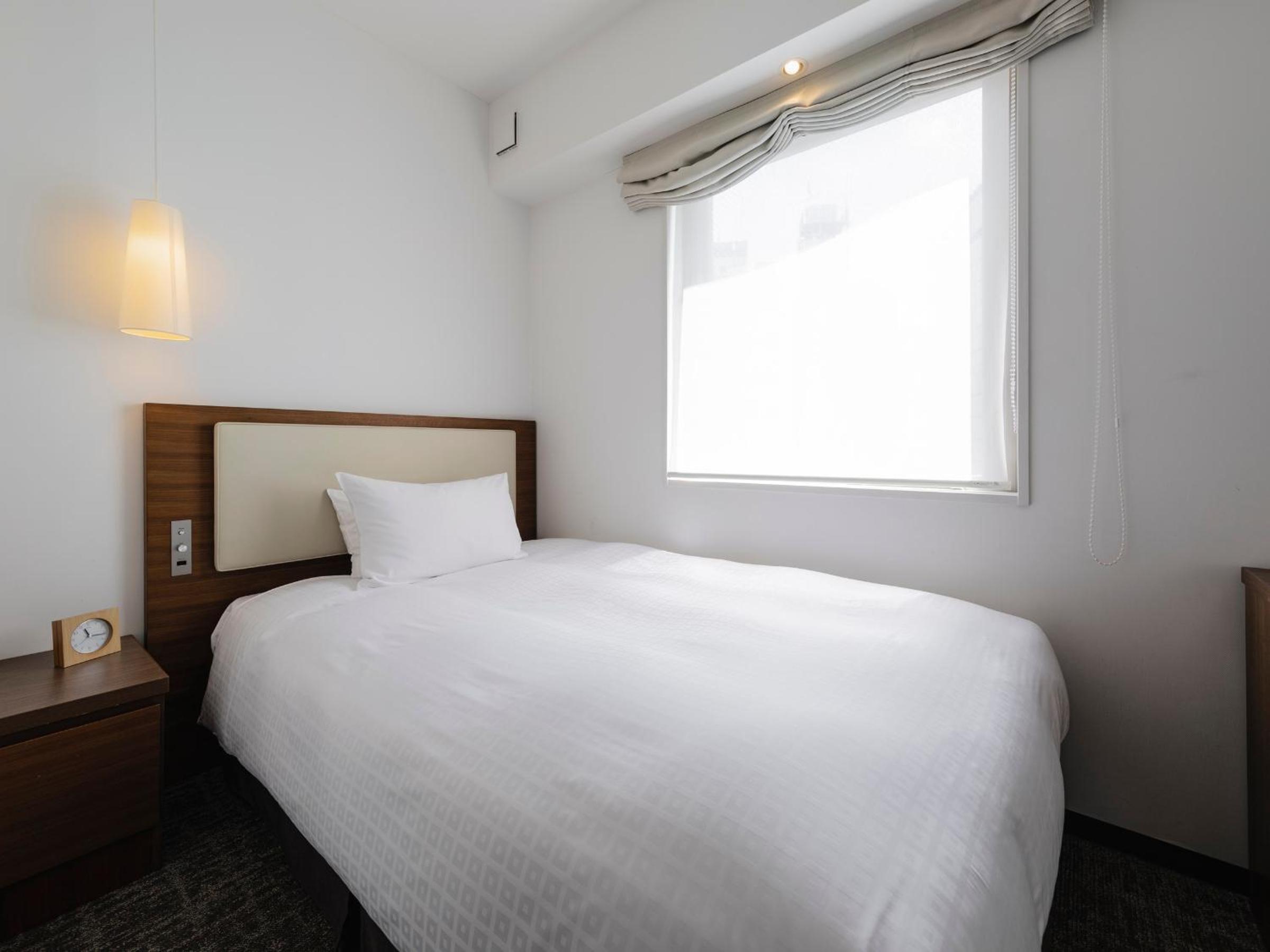 Single Room with Shower - Non-Smoking photo 1