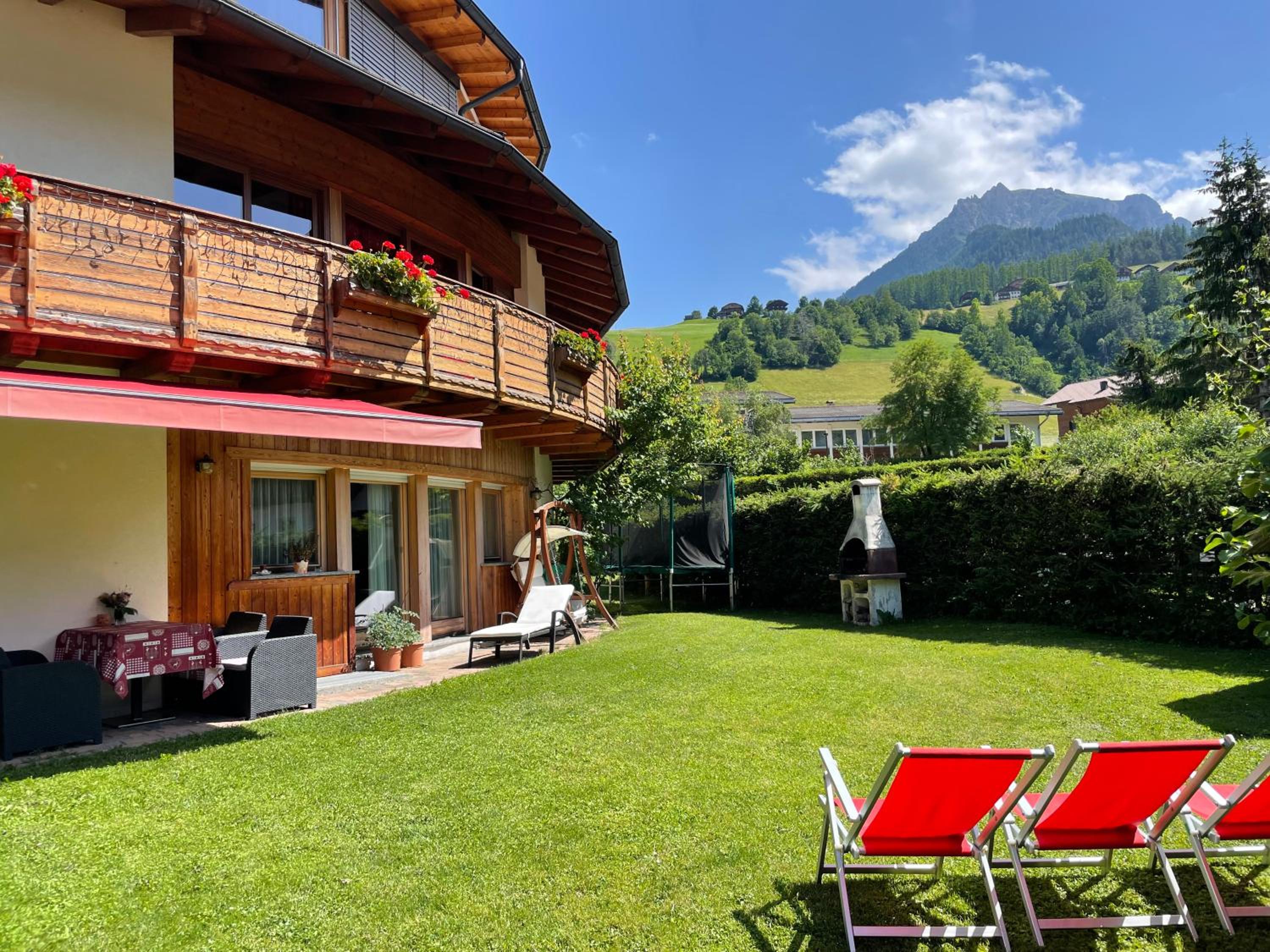 Two-Bedroom Apartment with Garden View - Photo 17