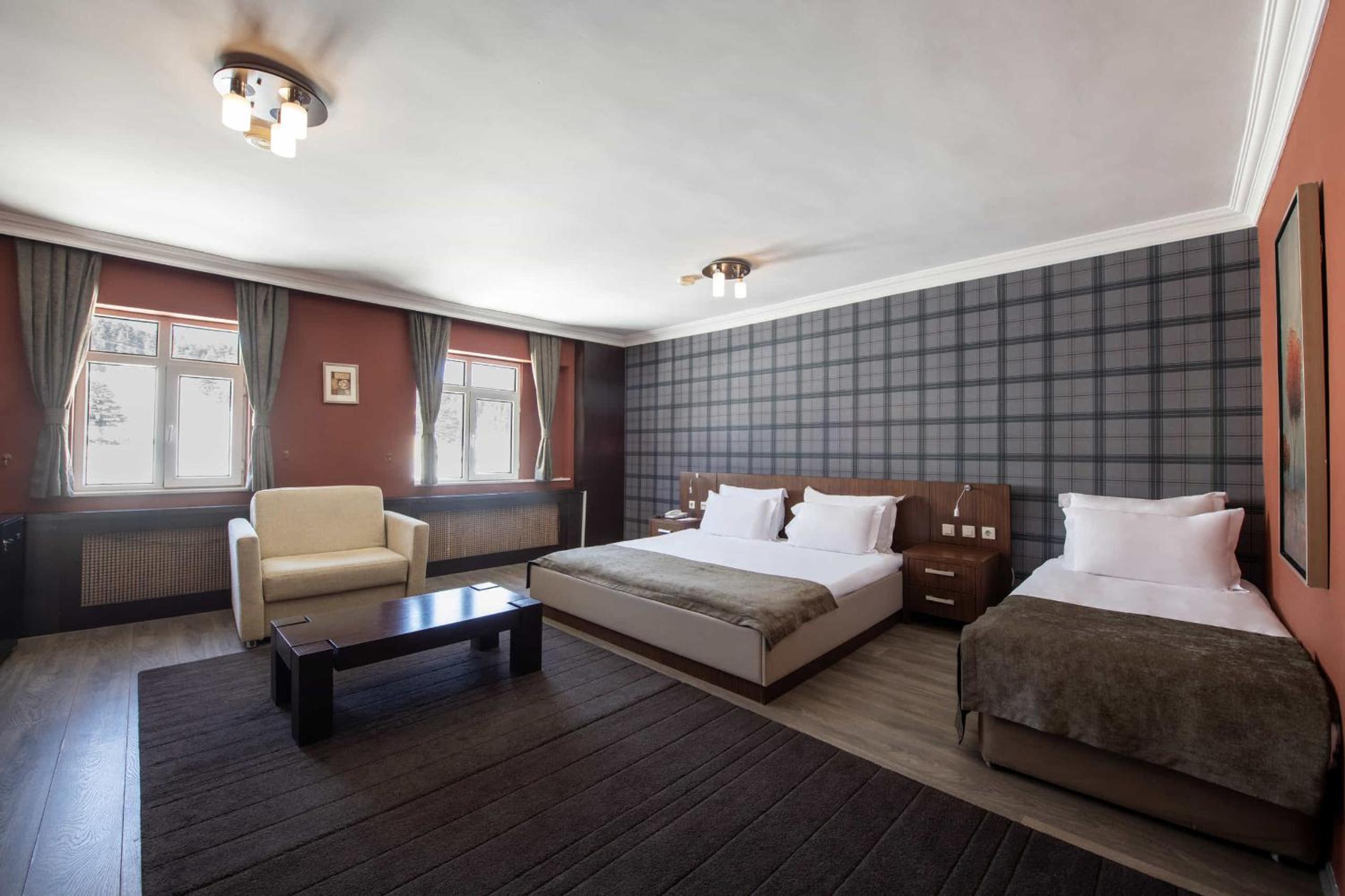 Superior Suite photo 1