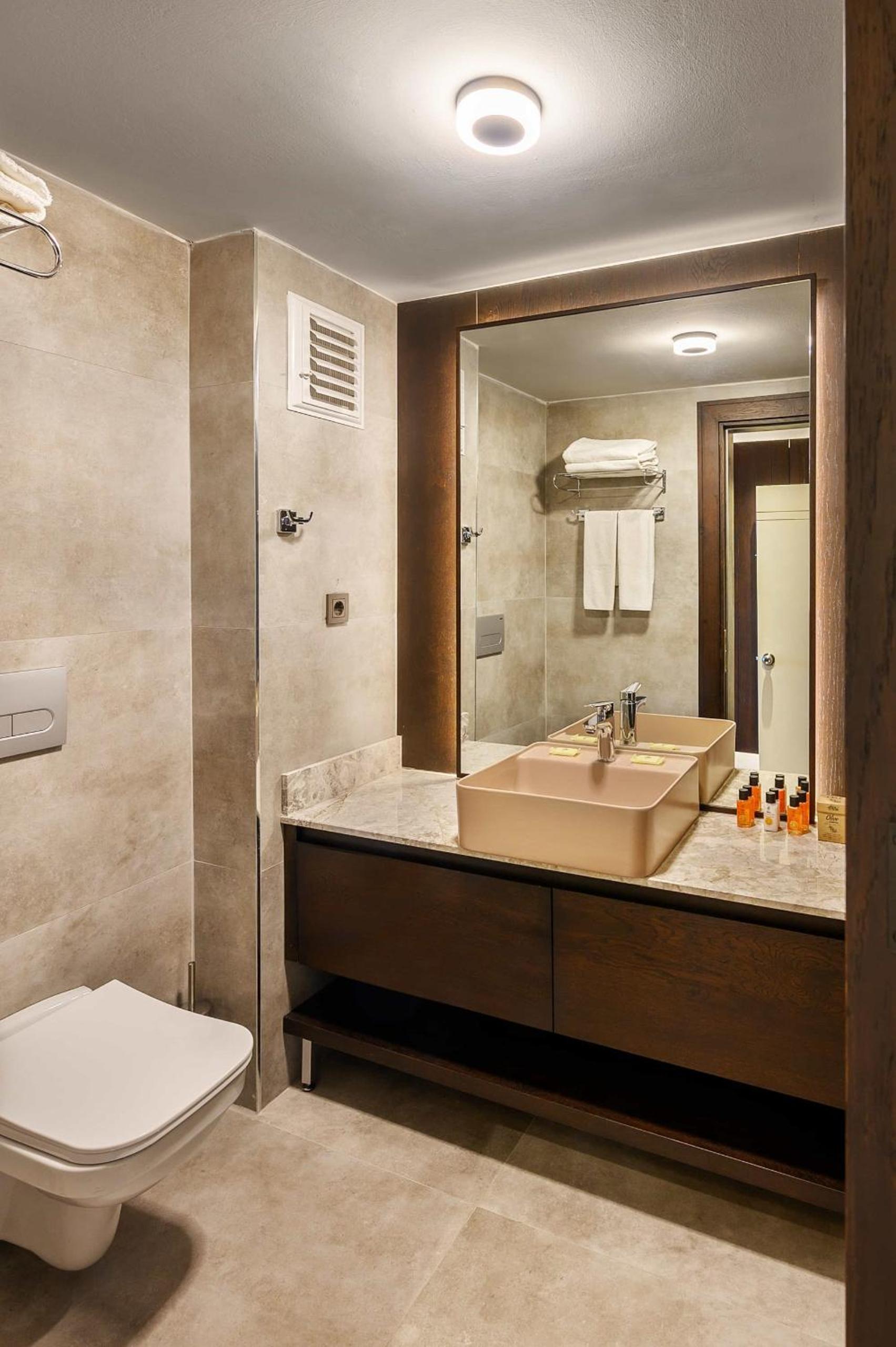 Superior Suite photo 3
