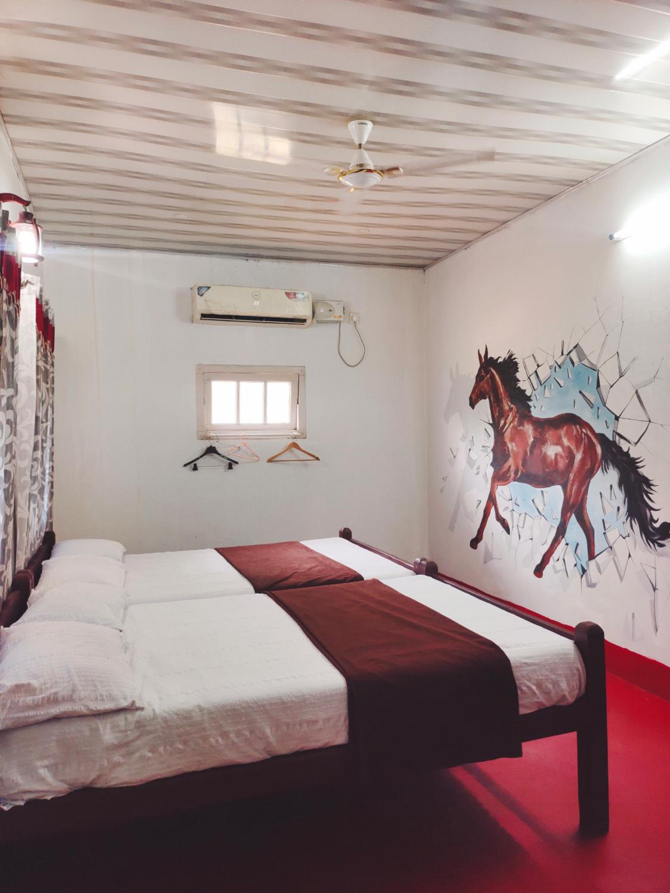 Large Double or Twin Room - Photo 7