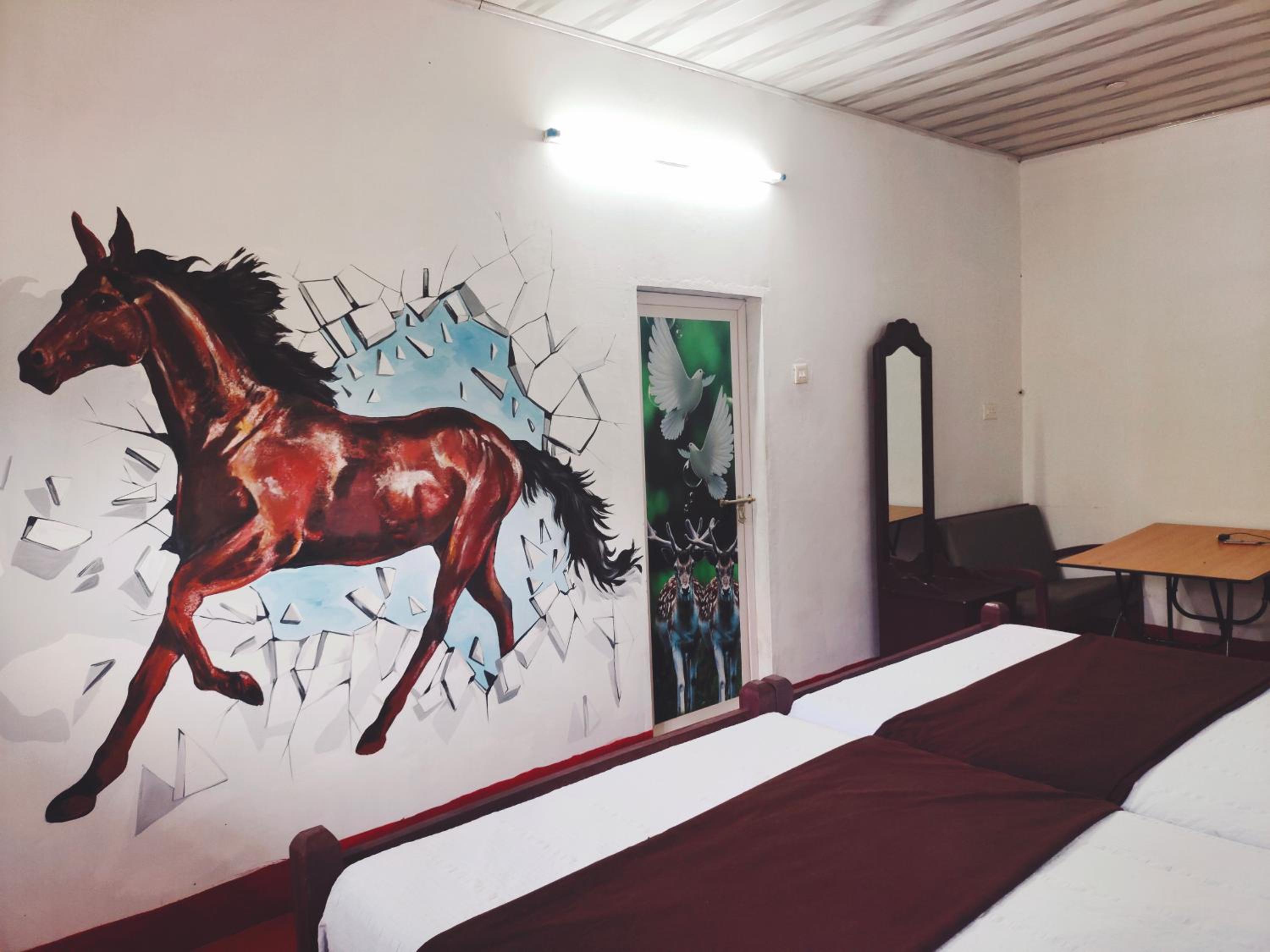 Large Double or Twin Room - Photo 8