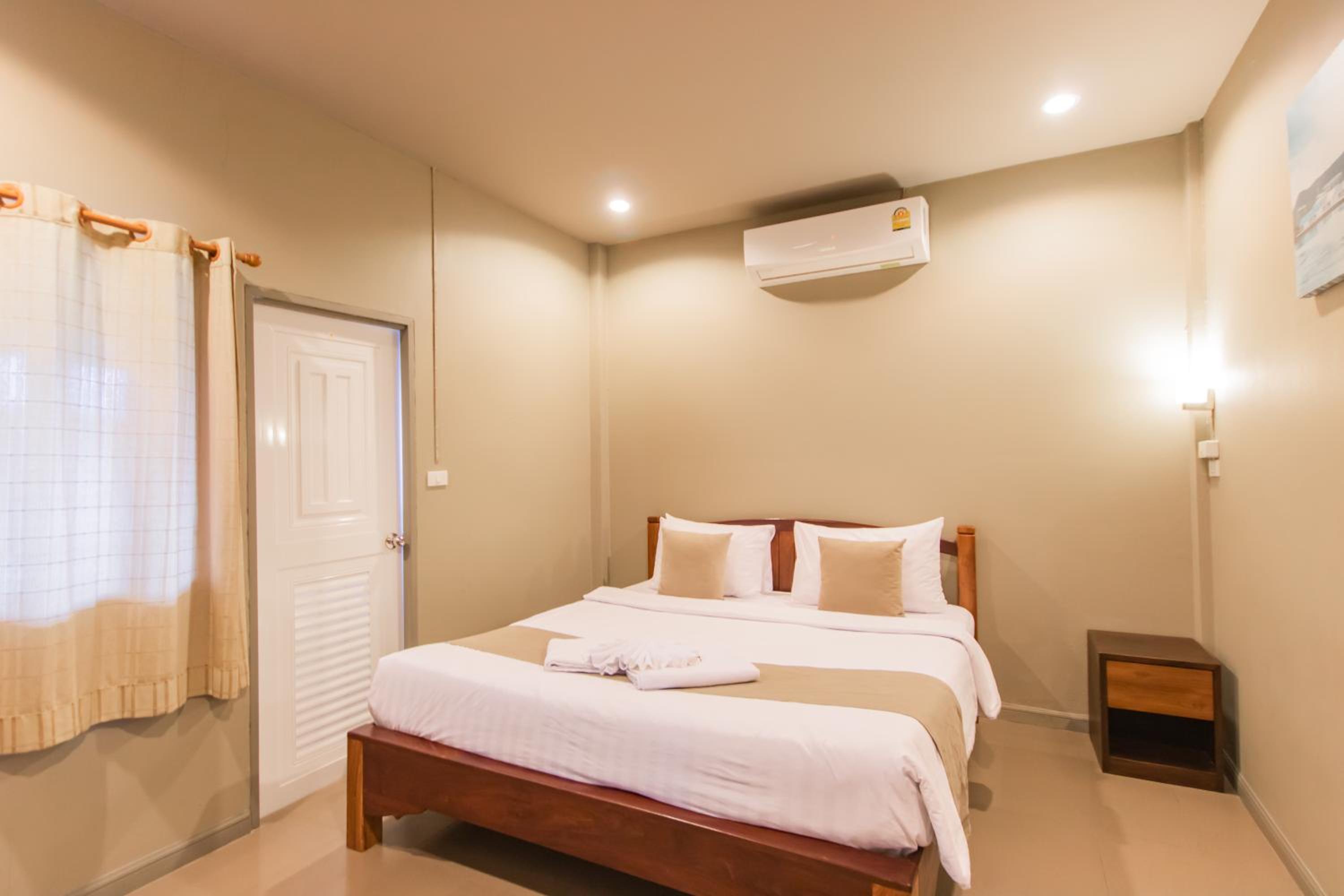 Triple Room with Sea View