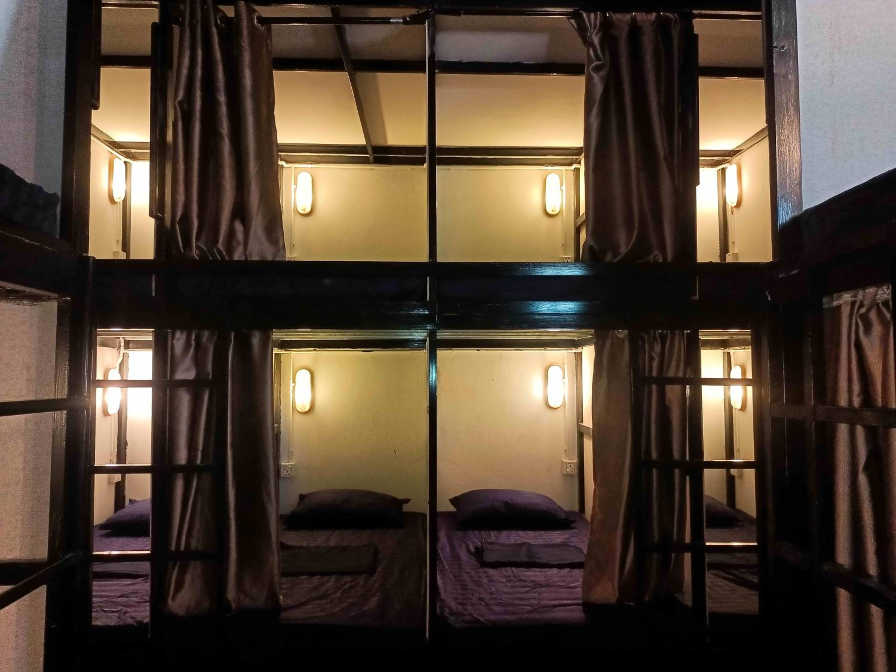 Bunk Bed In Mixed Dormitory Room photo 1