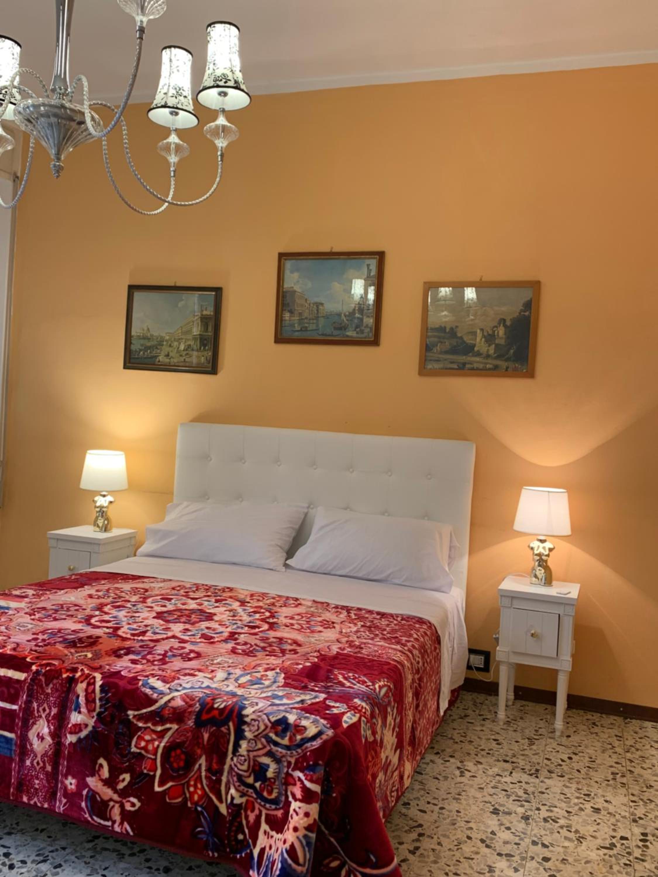Double Room - Photo 15