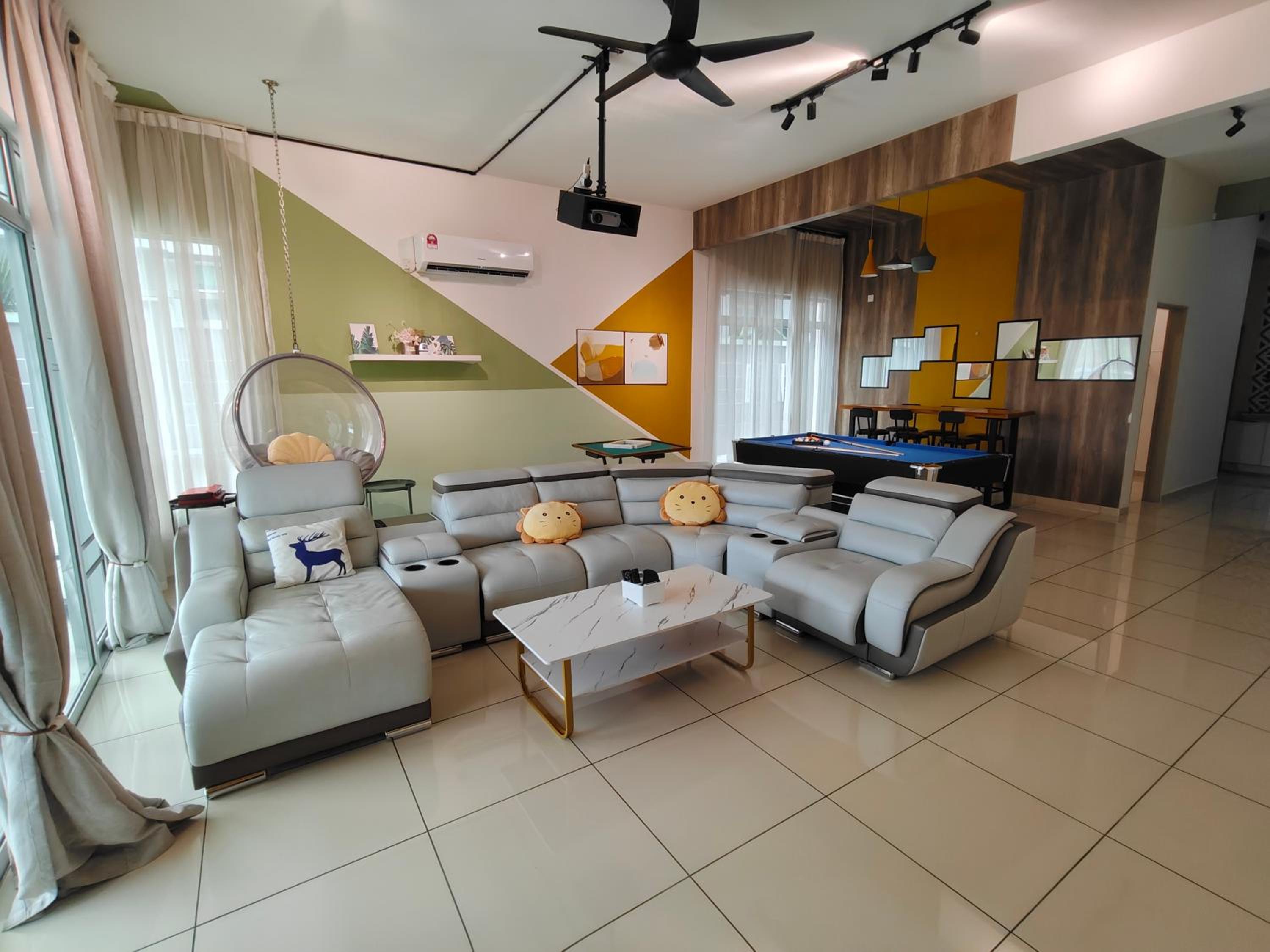 Villa photo 1