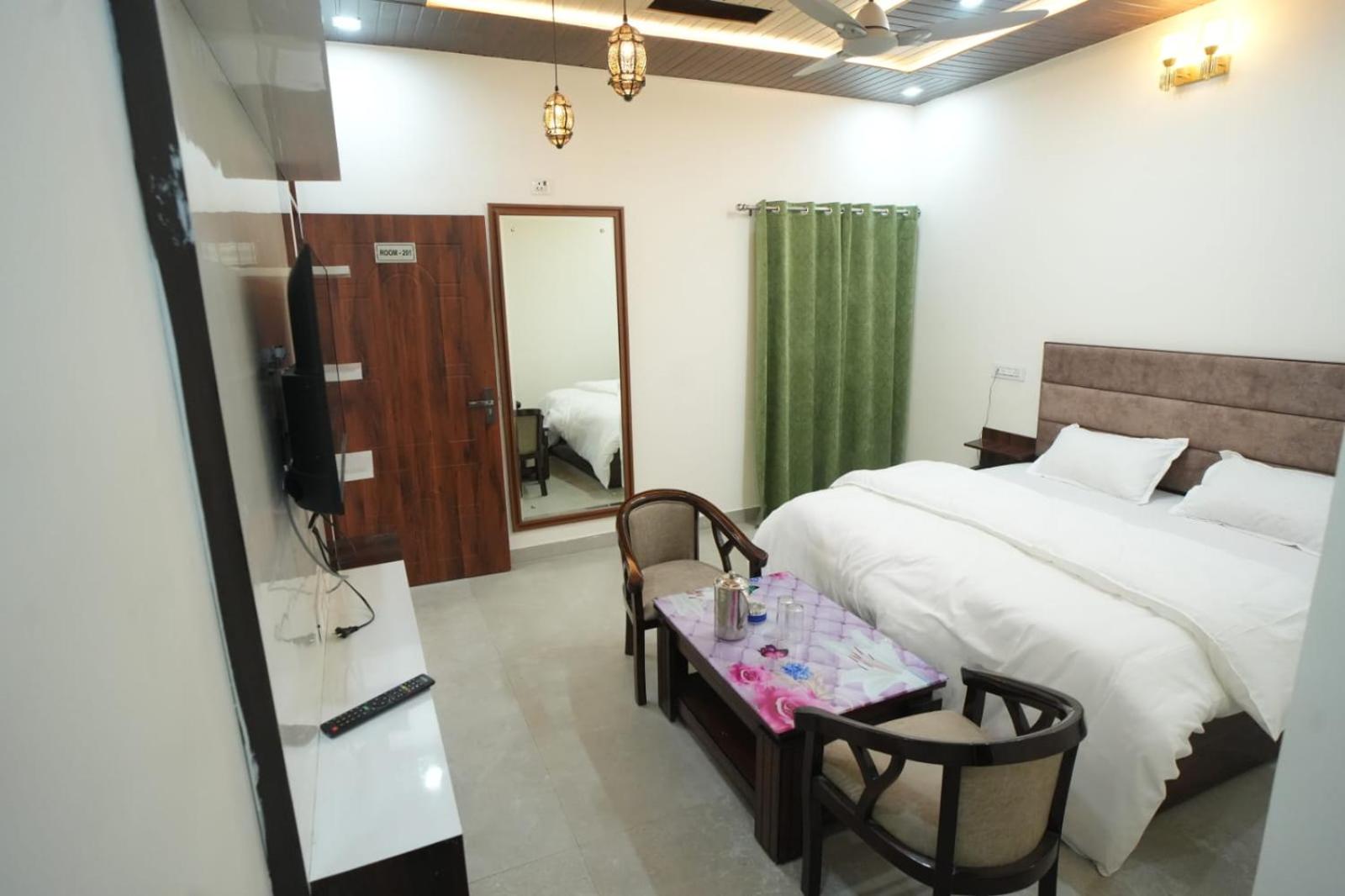 Budget Single Room photo 1