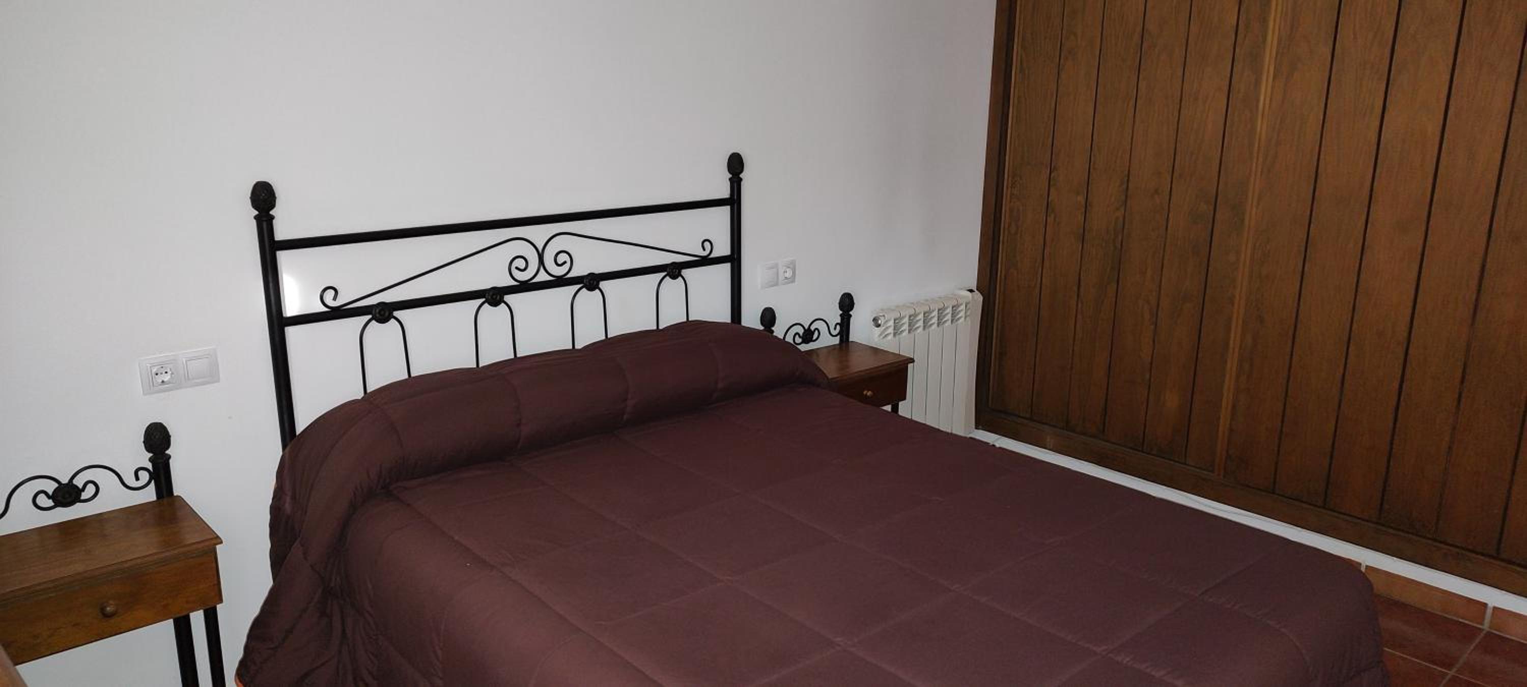 Two-Bedroom House - Photo 10