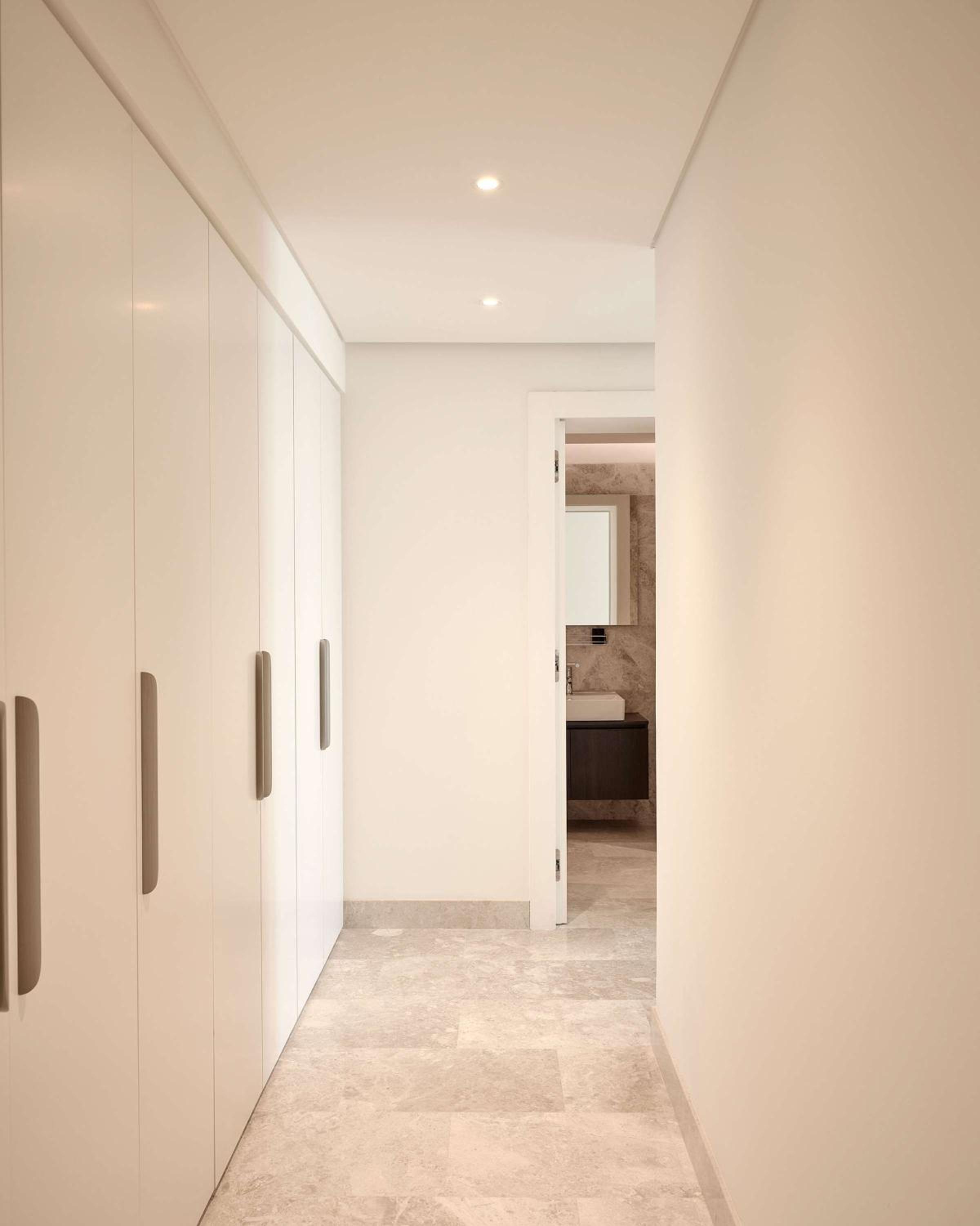 Three-Bedroom Apartment - High Floor - Photo 6