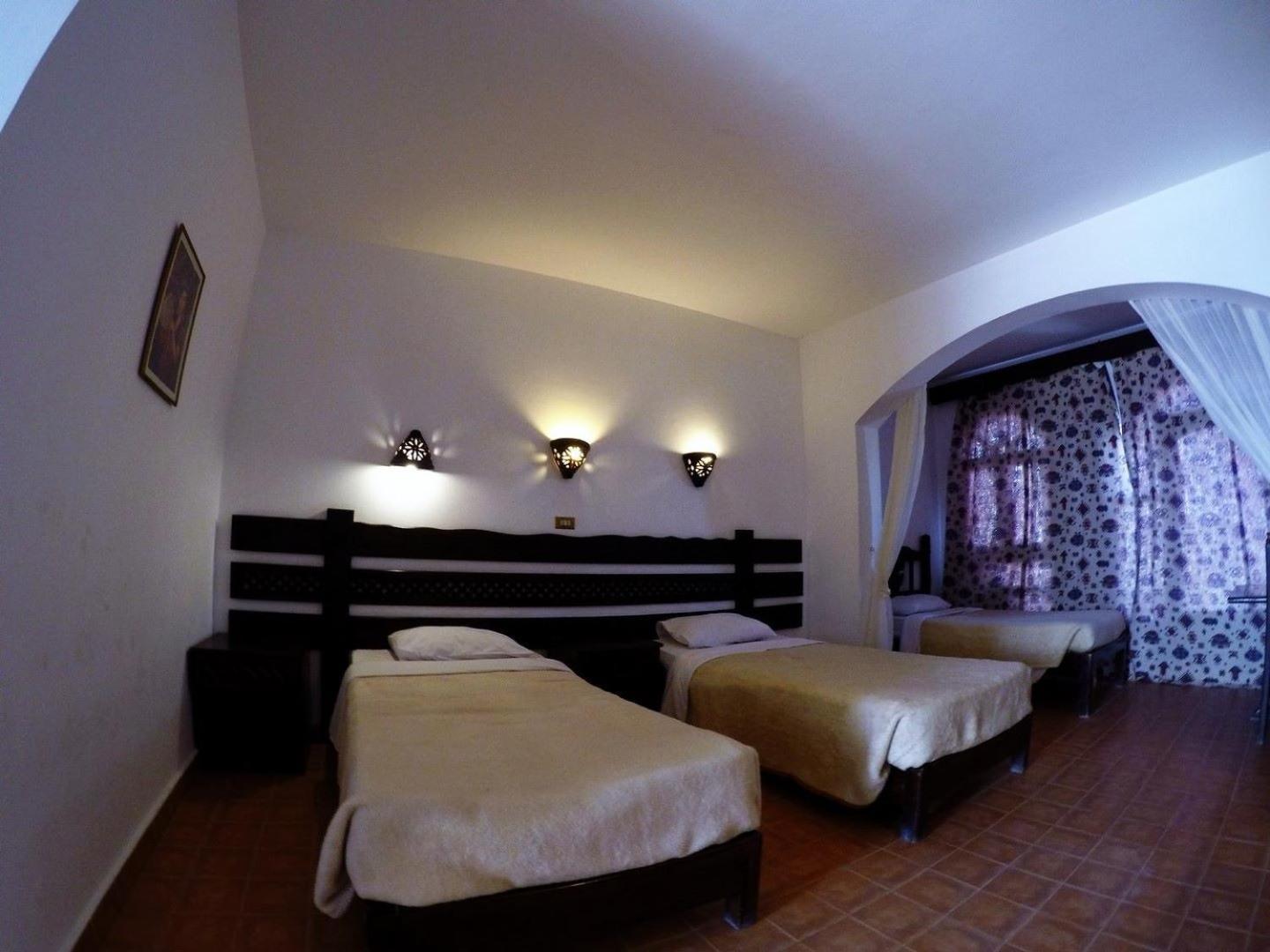Standard Triple Room with Sea View