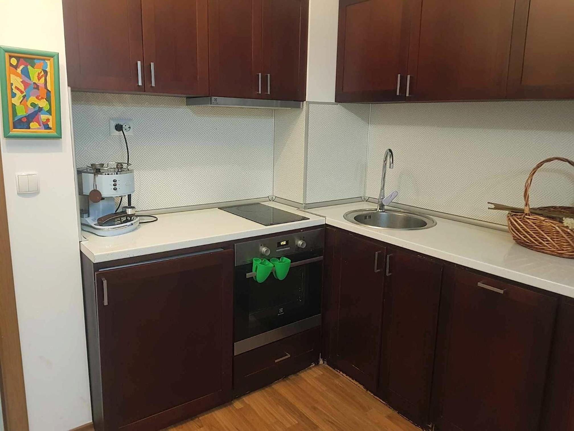 One-Bedroom Apartment - Photo 11