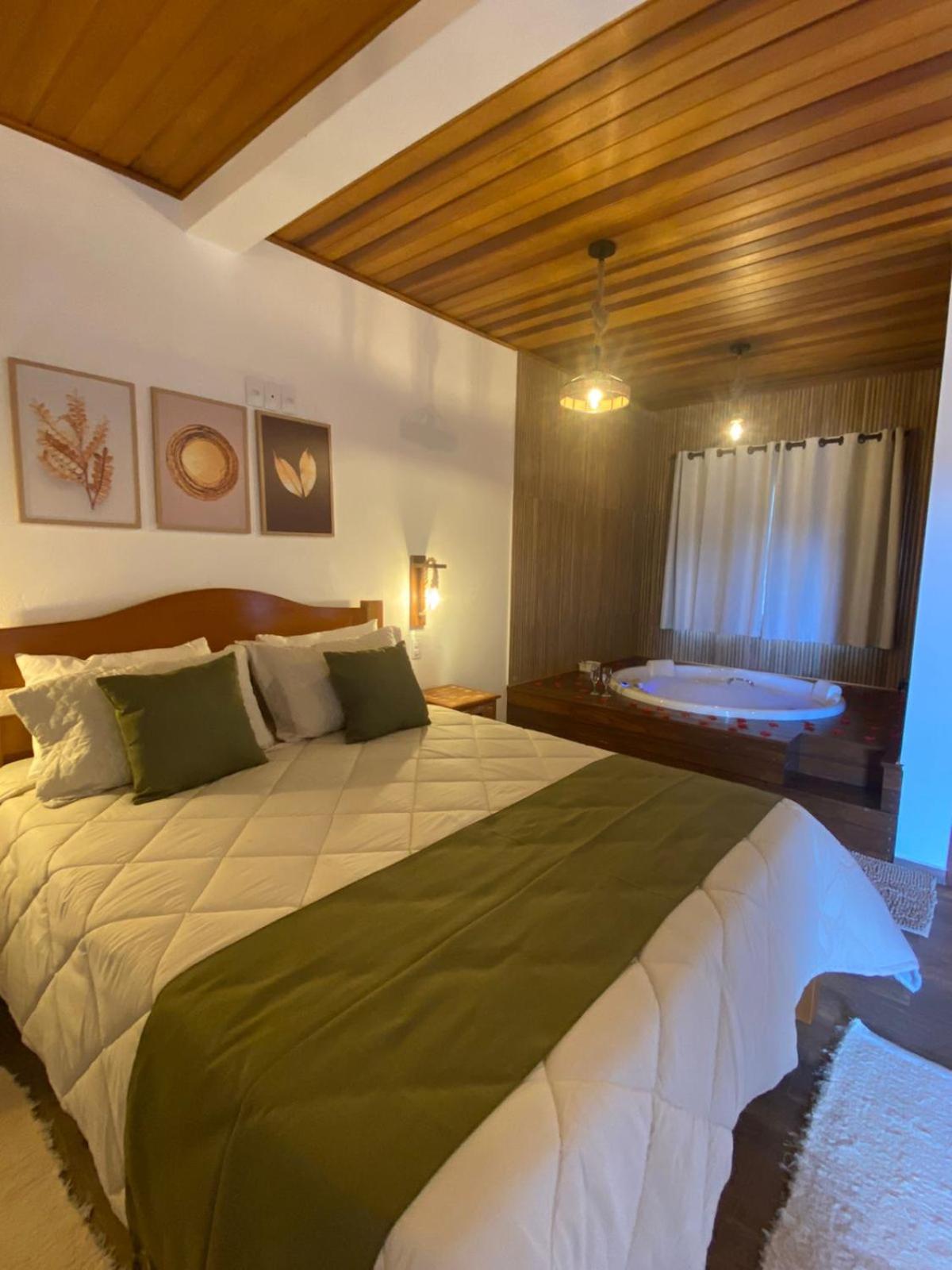Double Room with Balcony photo 2