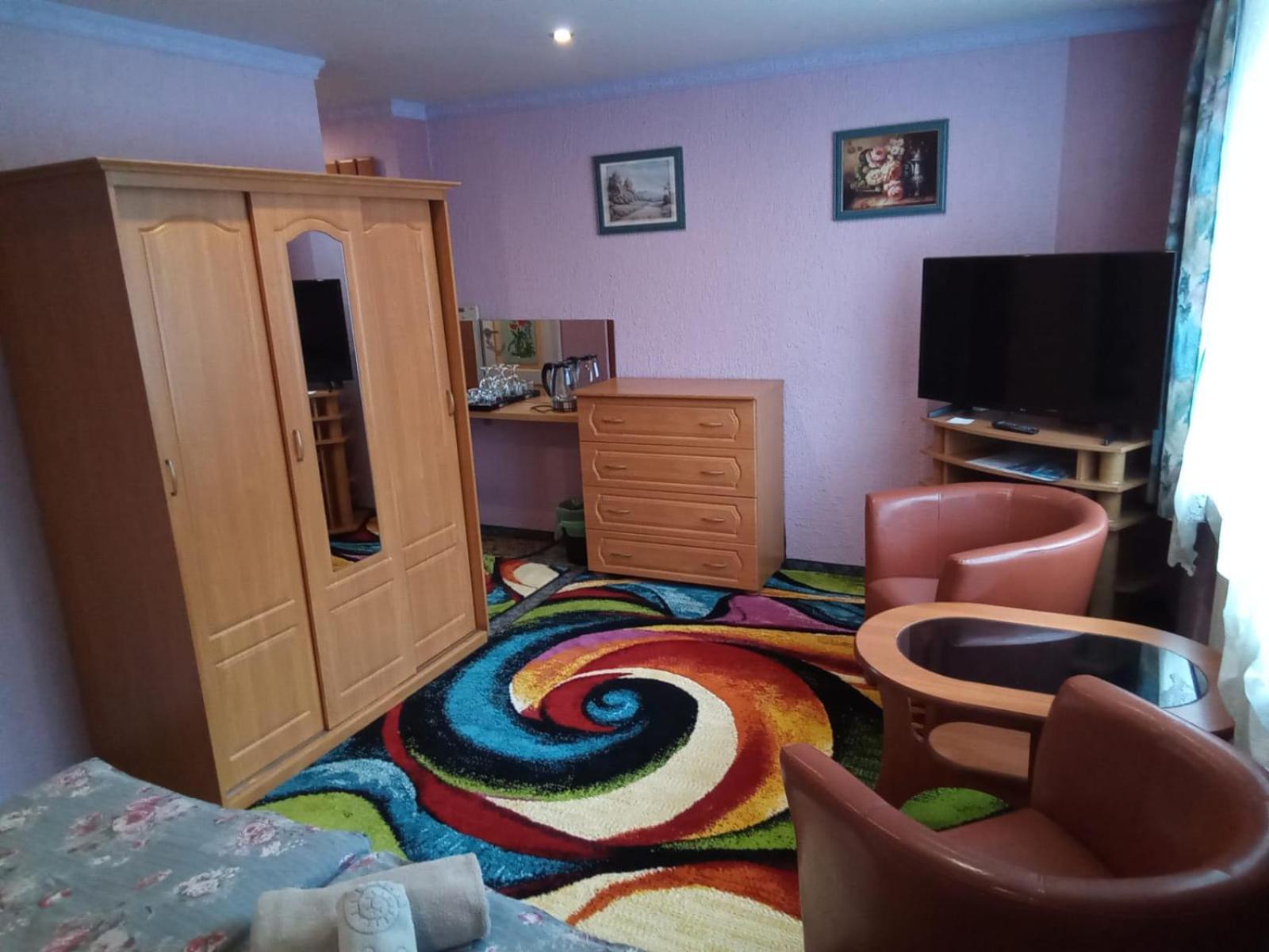 Double Room with Private Bathroom photo 3