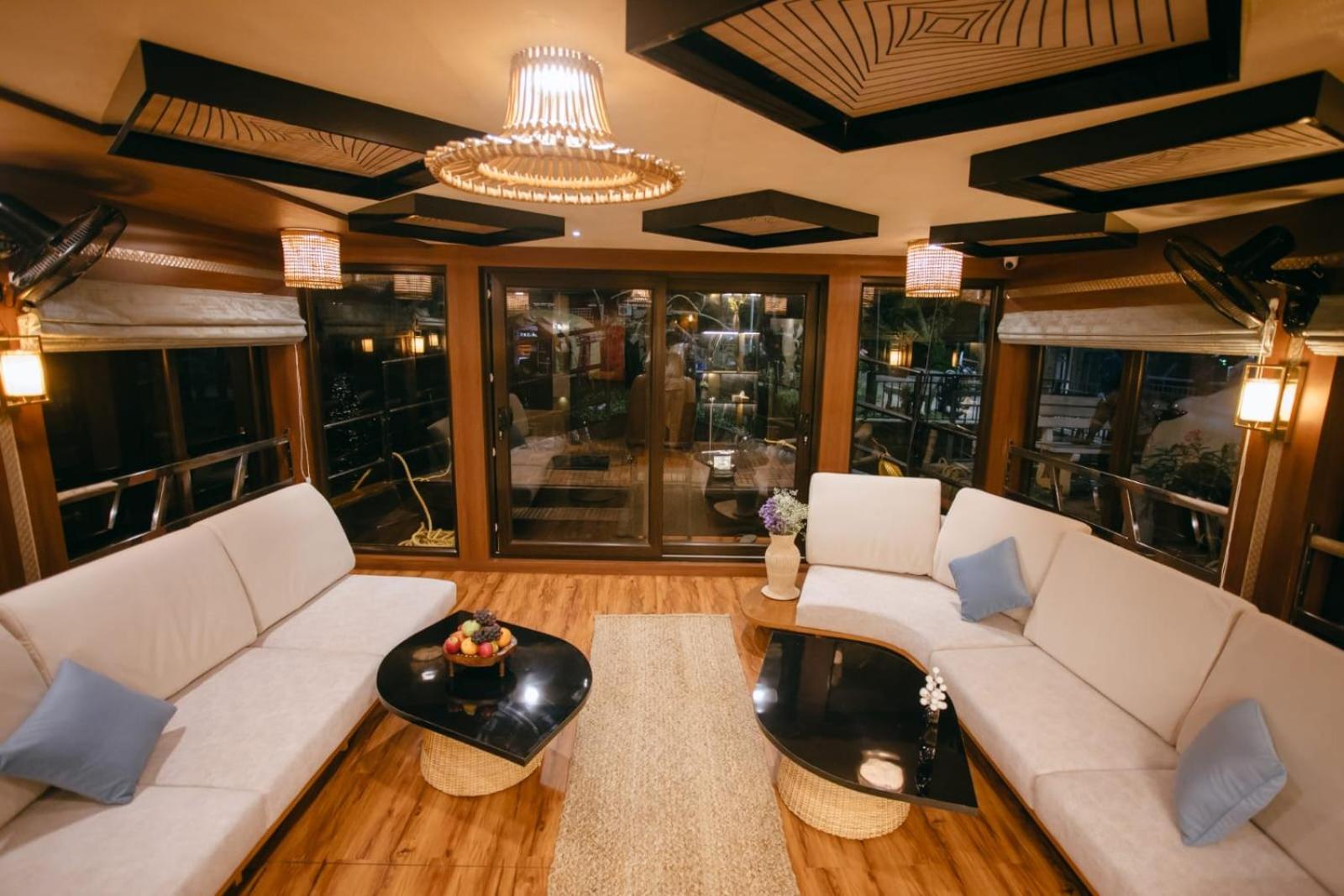 Superior King Room photo 1