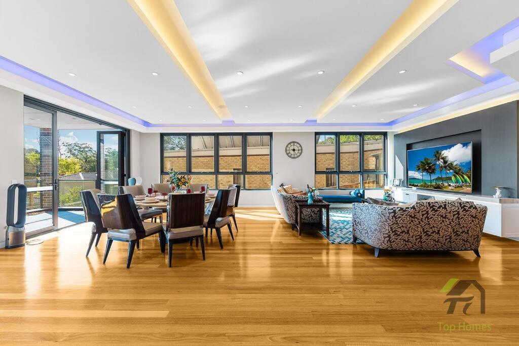 Villa photo 1