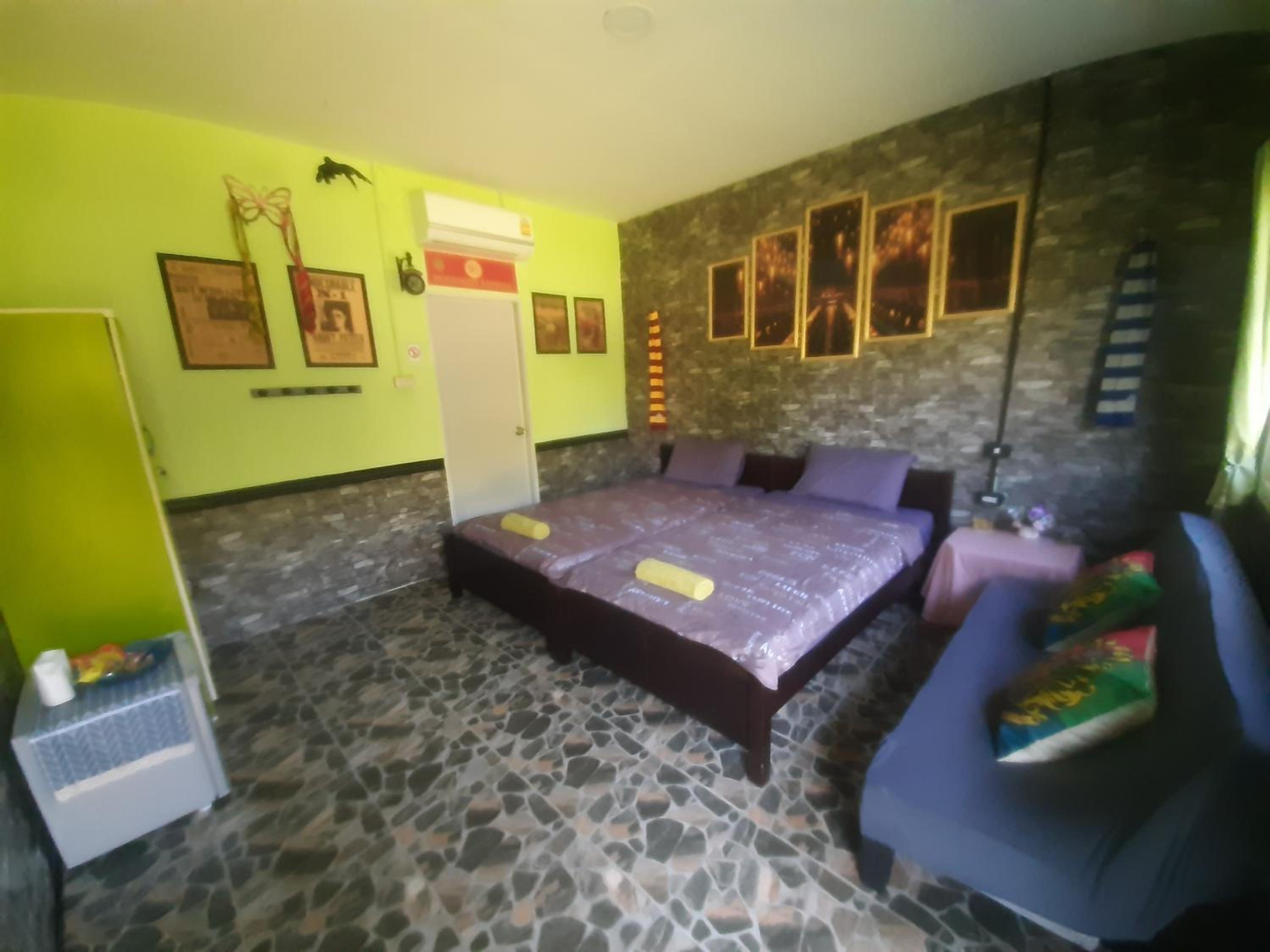 Twin Room with Garden View - Photo 1