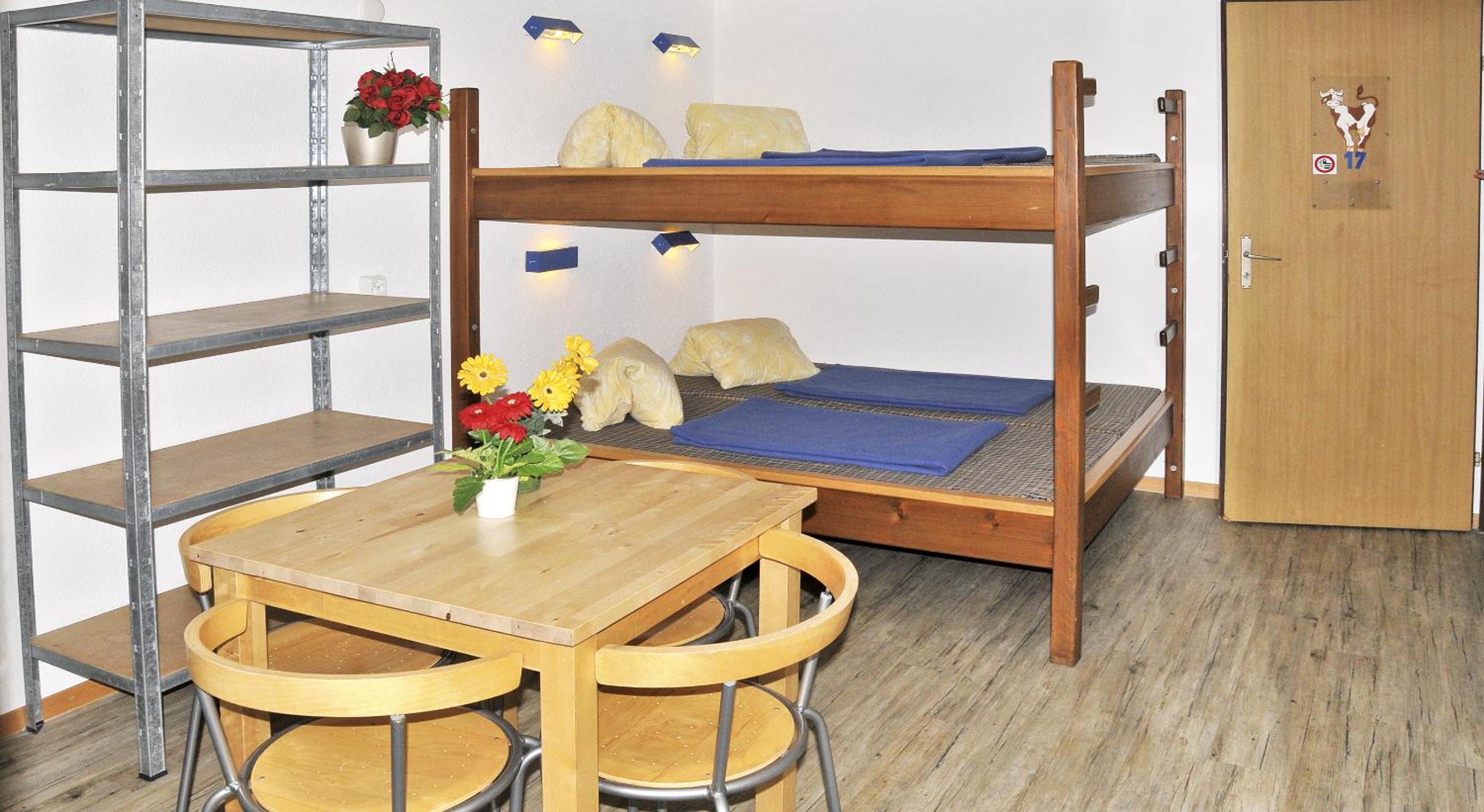 Quadruple Room Hostel with Shared Bathroom photo 1