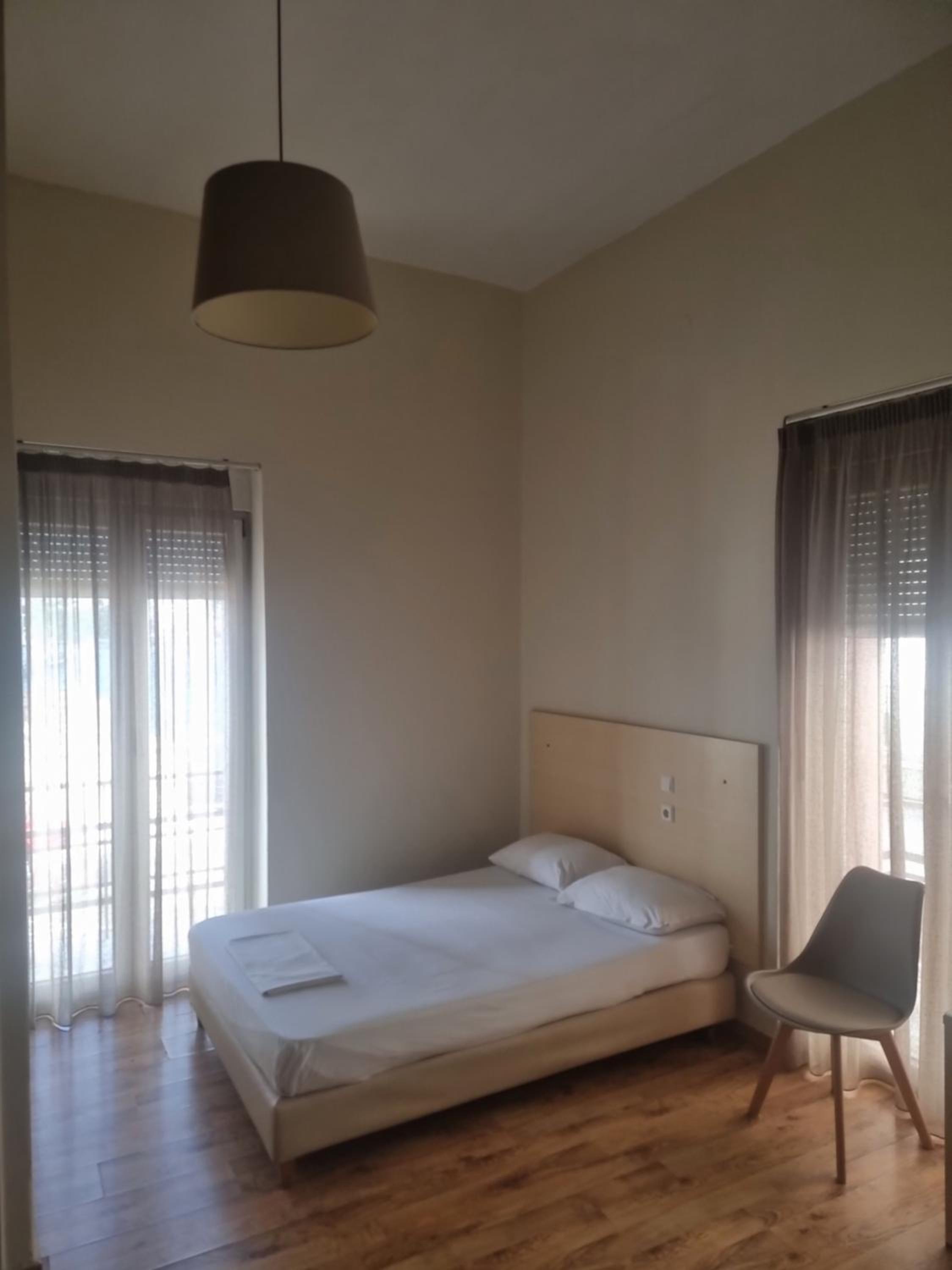 Basic Double Room - Photo 1